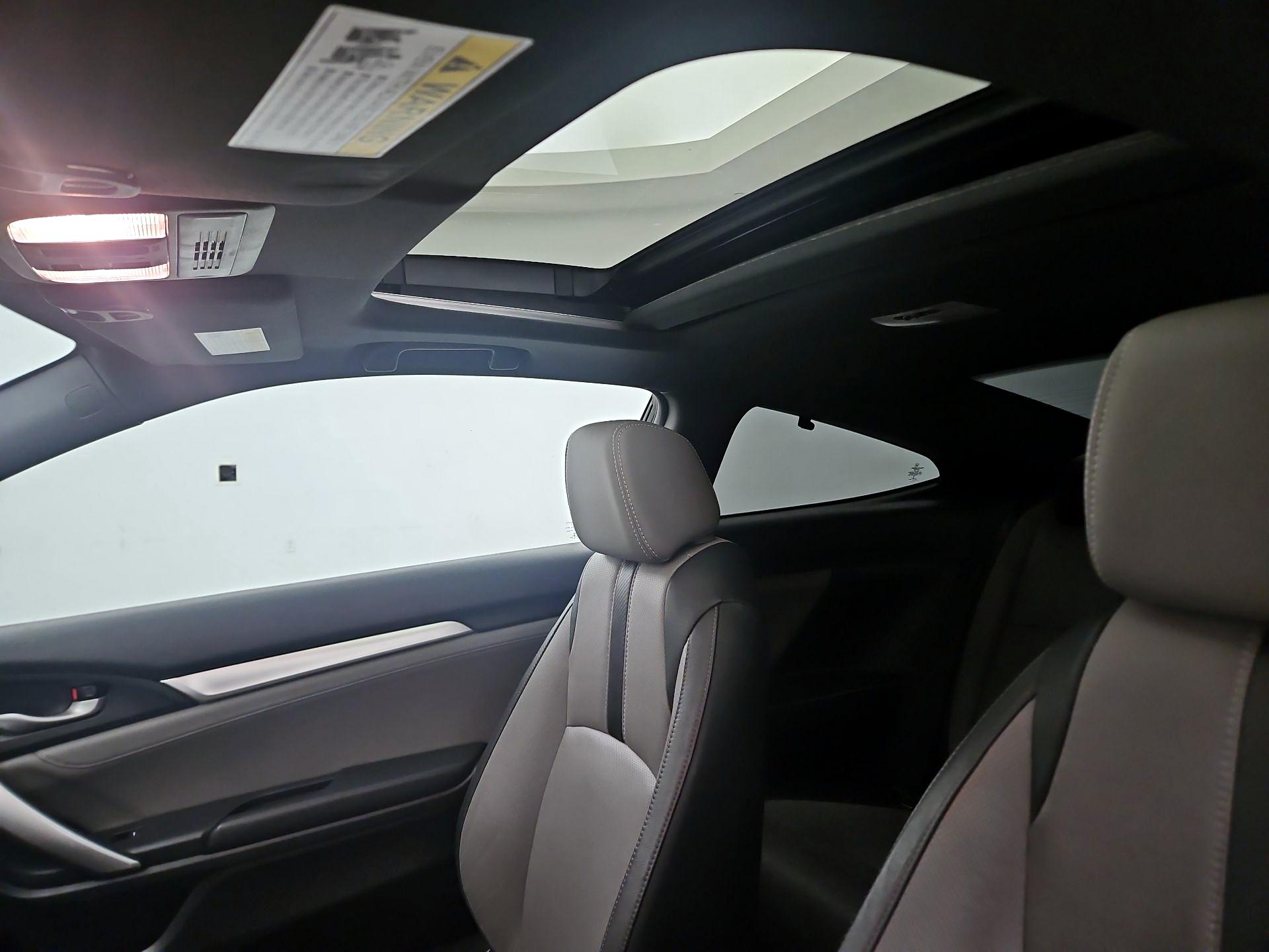 Thumbnail: 2017 Honda Civic - 19