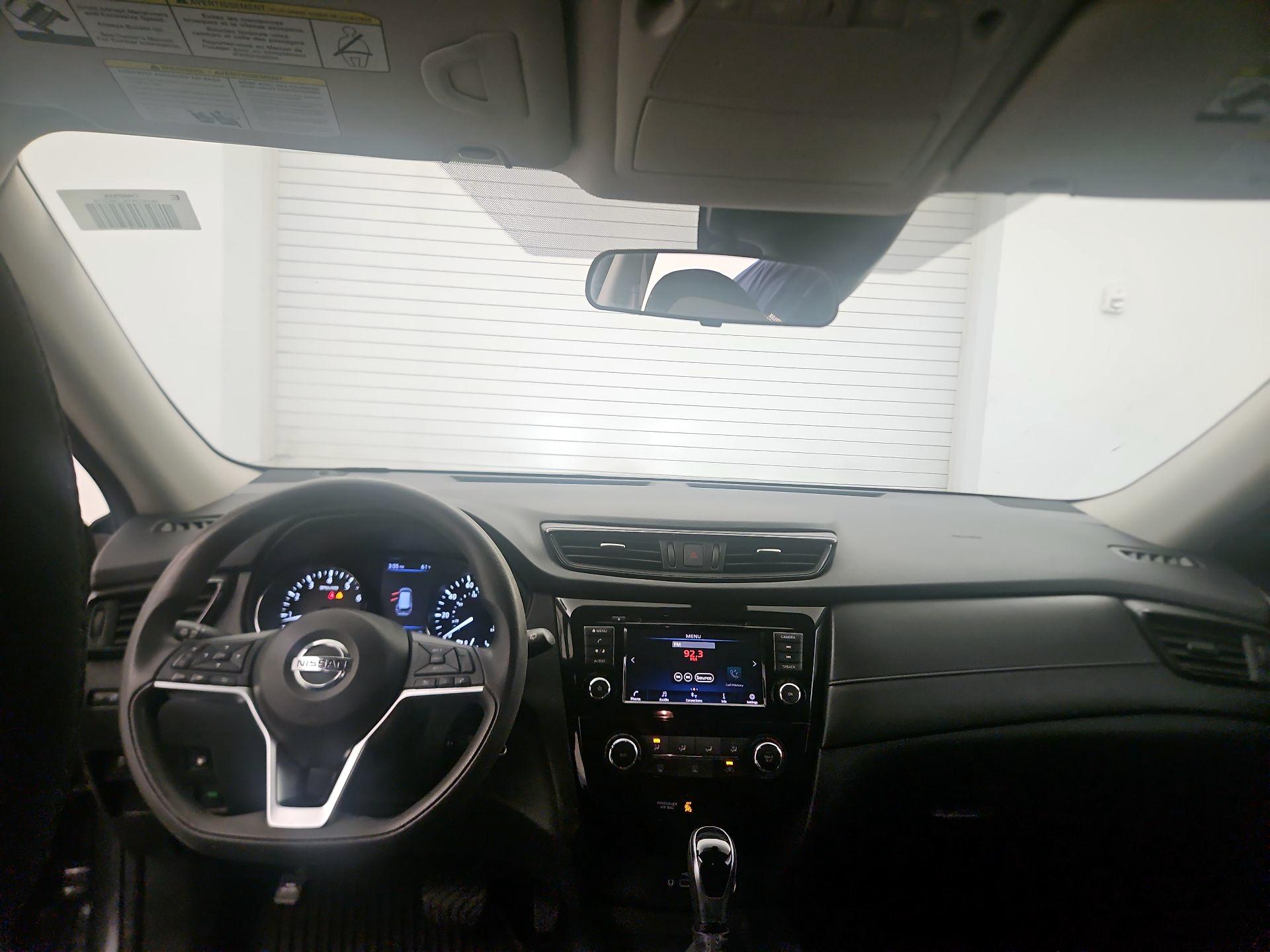 Thumbnail: 2020 Nissan Rogue - 9