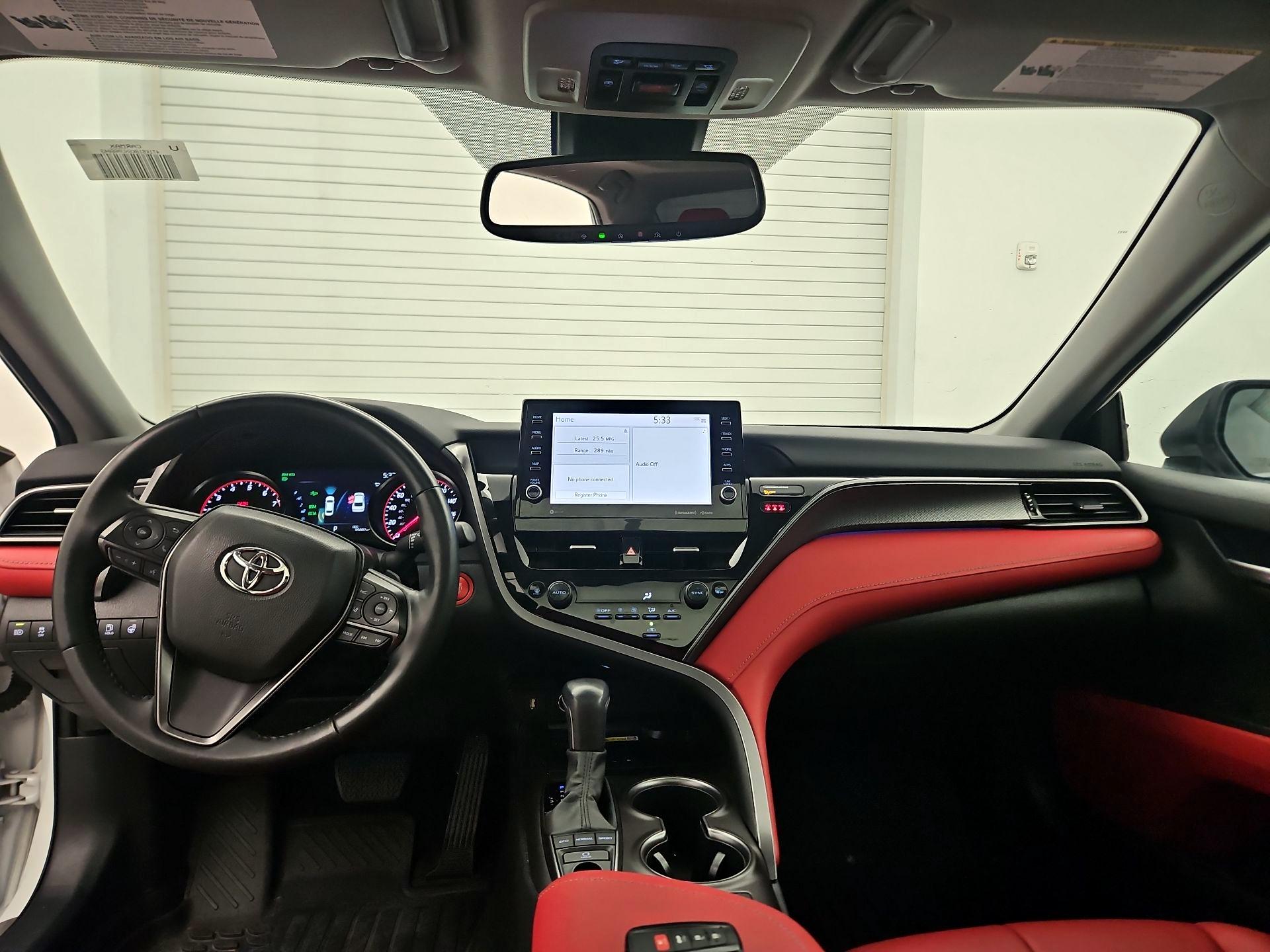 Thumbnail: 2022 Toyota Camry - 9