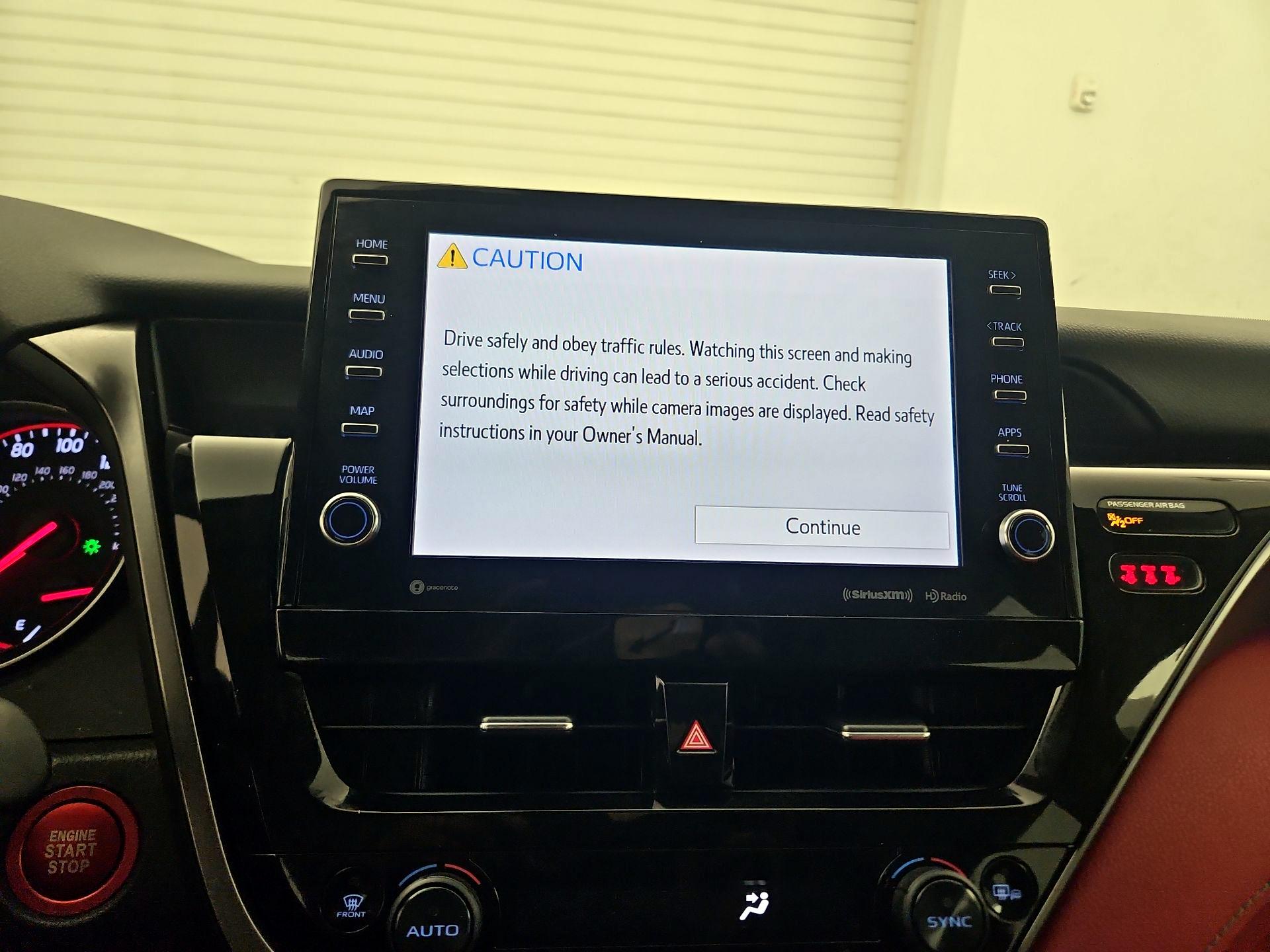 Thumbnail: 2022 Toyota Camry - 14