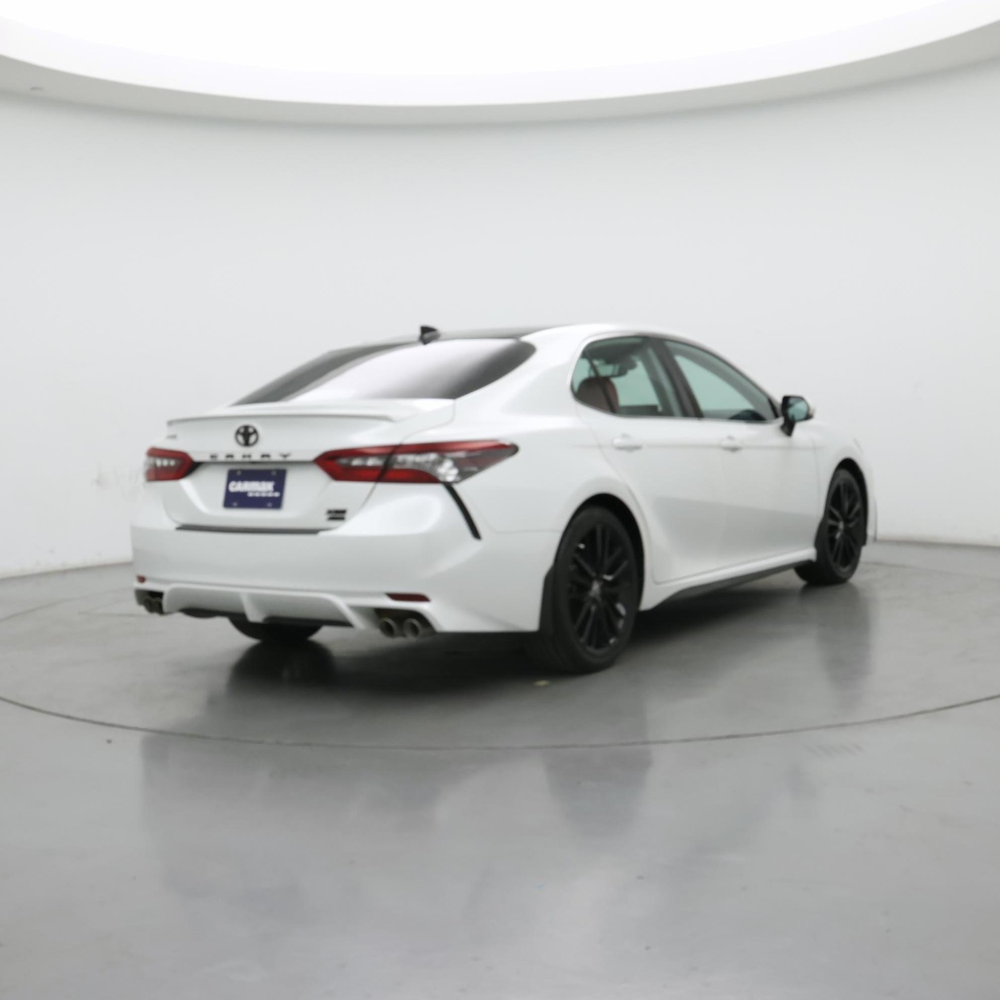 Thumbnail: 2022 Toyota Camry - 8