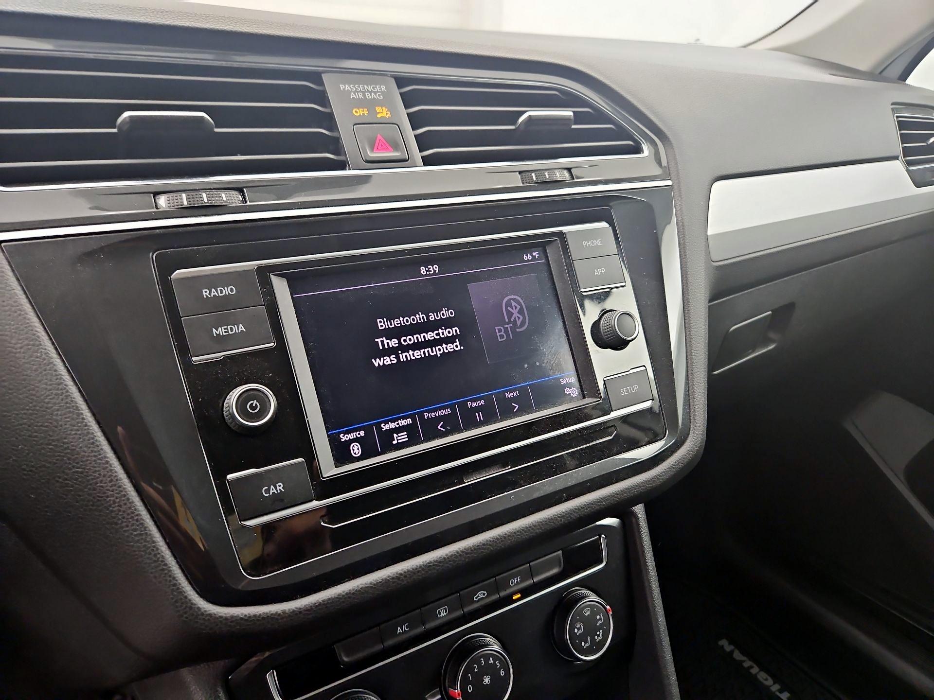 Thumbnail: 2019 Volkswagen Tiguan - 14