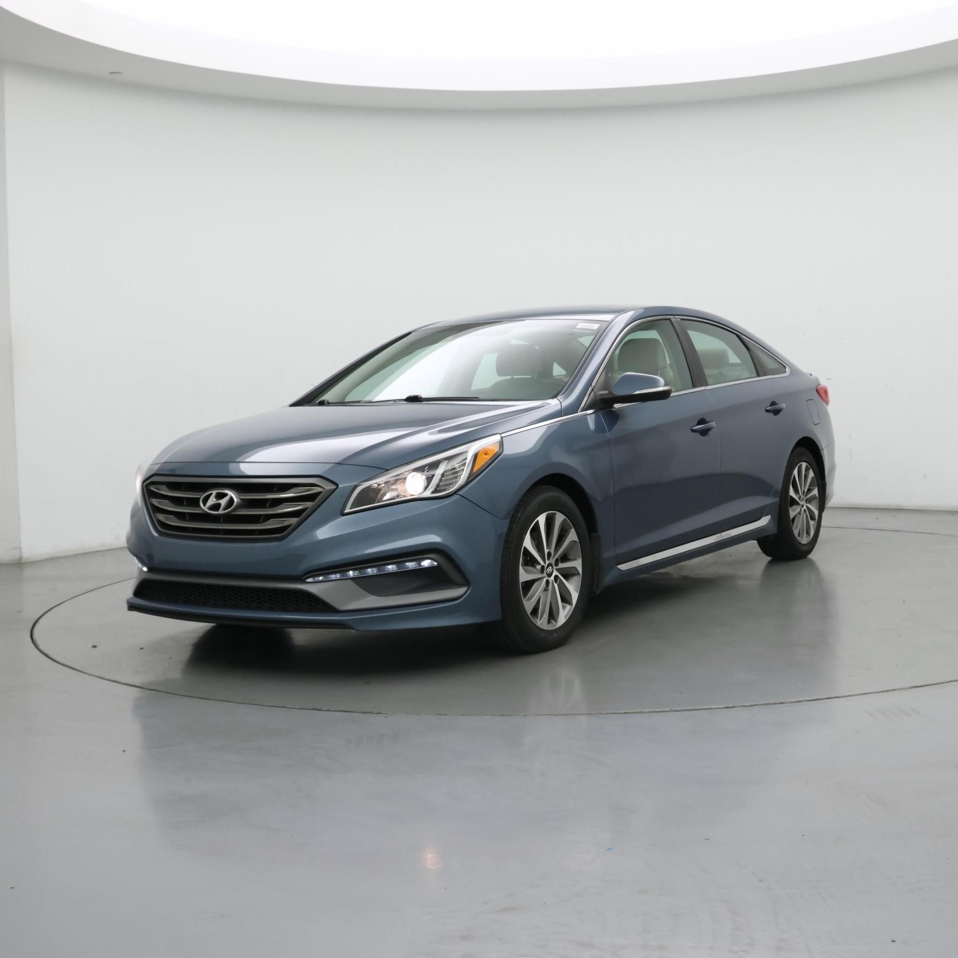 Thumbnail: 2015 Hyundai Sonata - 4