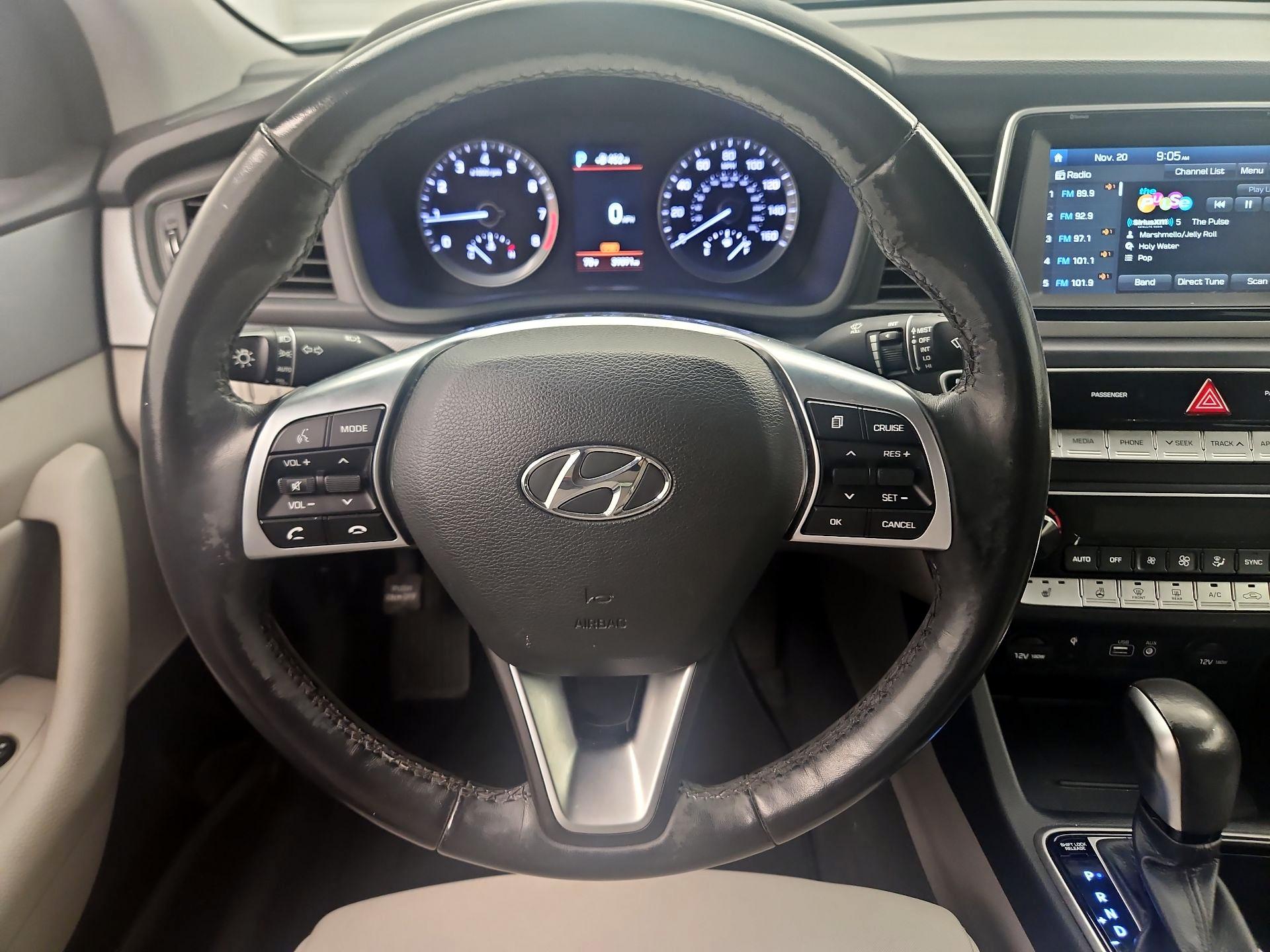 Thumbnail: 2019 Hyundai Sonata - 10