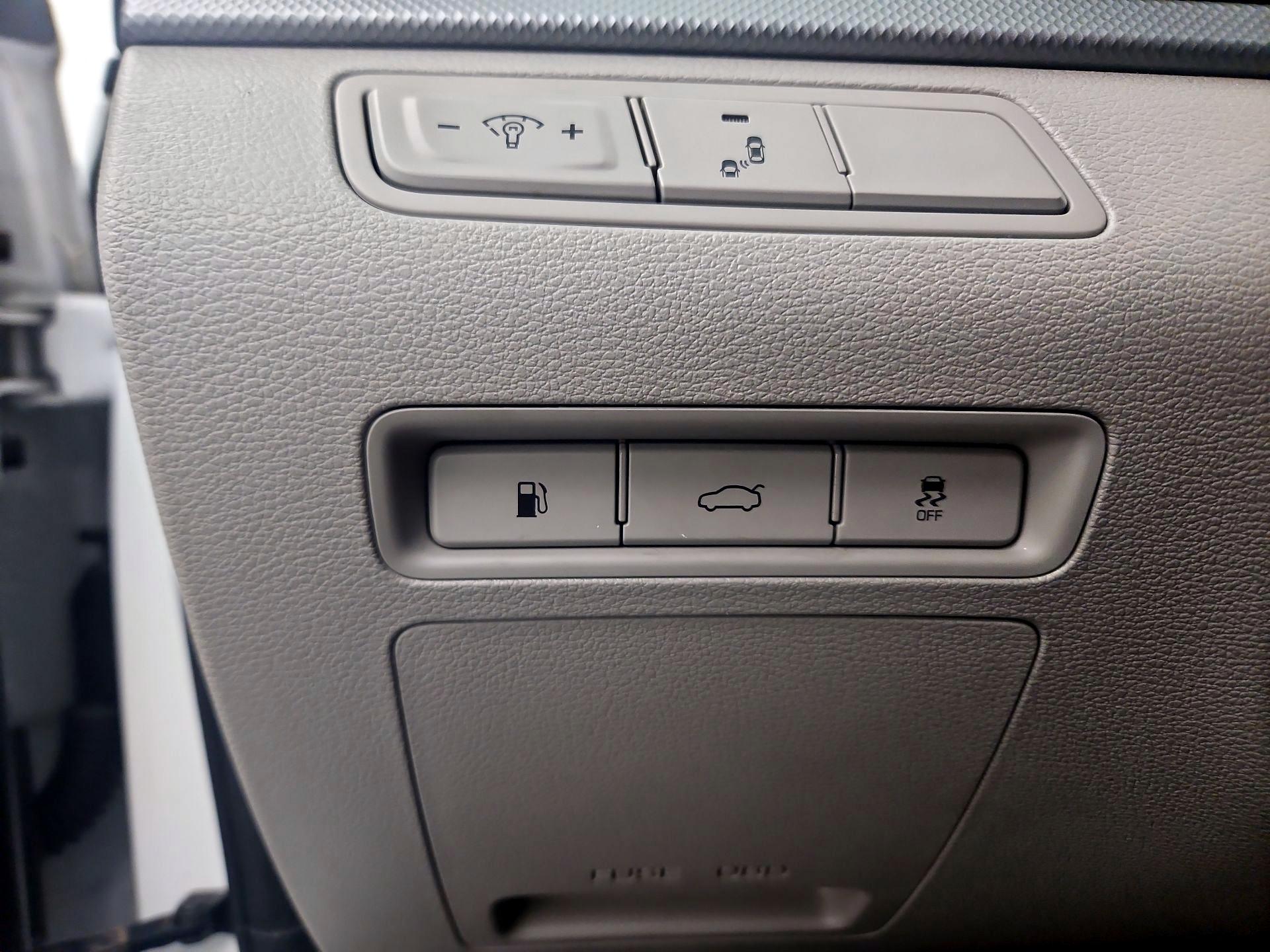 Thumbnail: 2019 Hyundai Sonata - 13