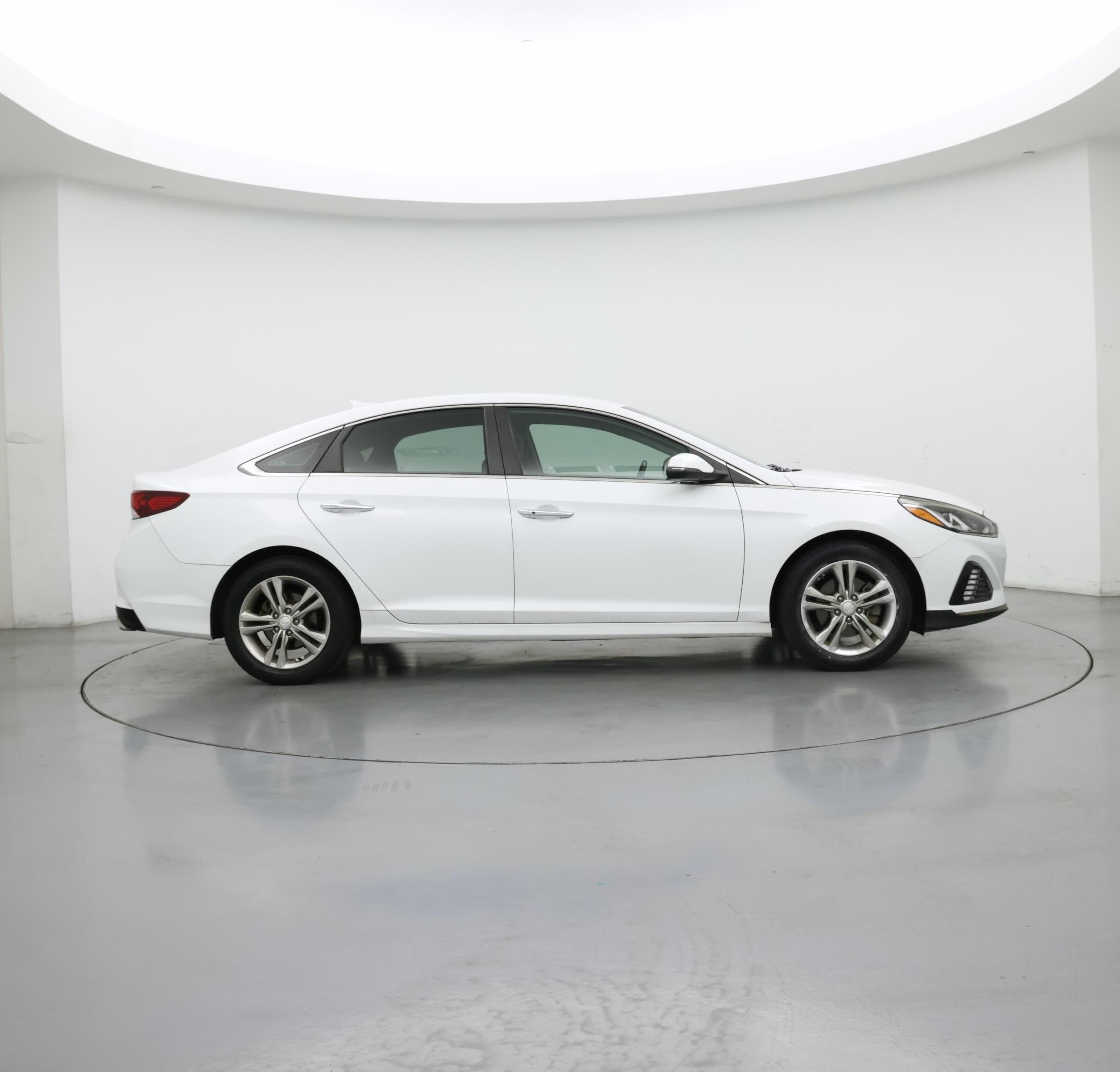 Thumbnail: 2019 Hyundai Sonata - 7