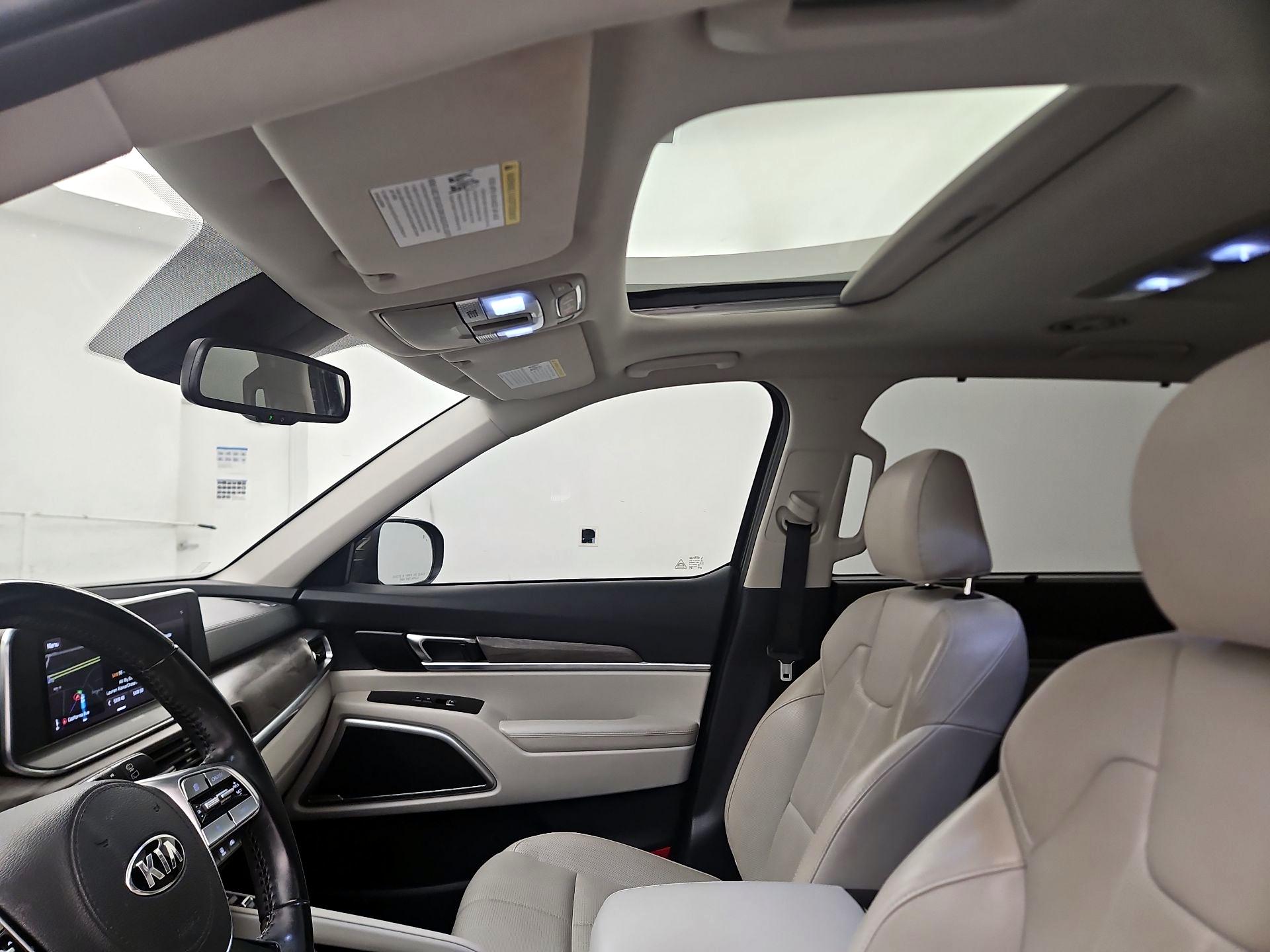 Thumbnail: 2020 Kia Telluride - 18