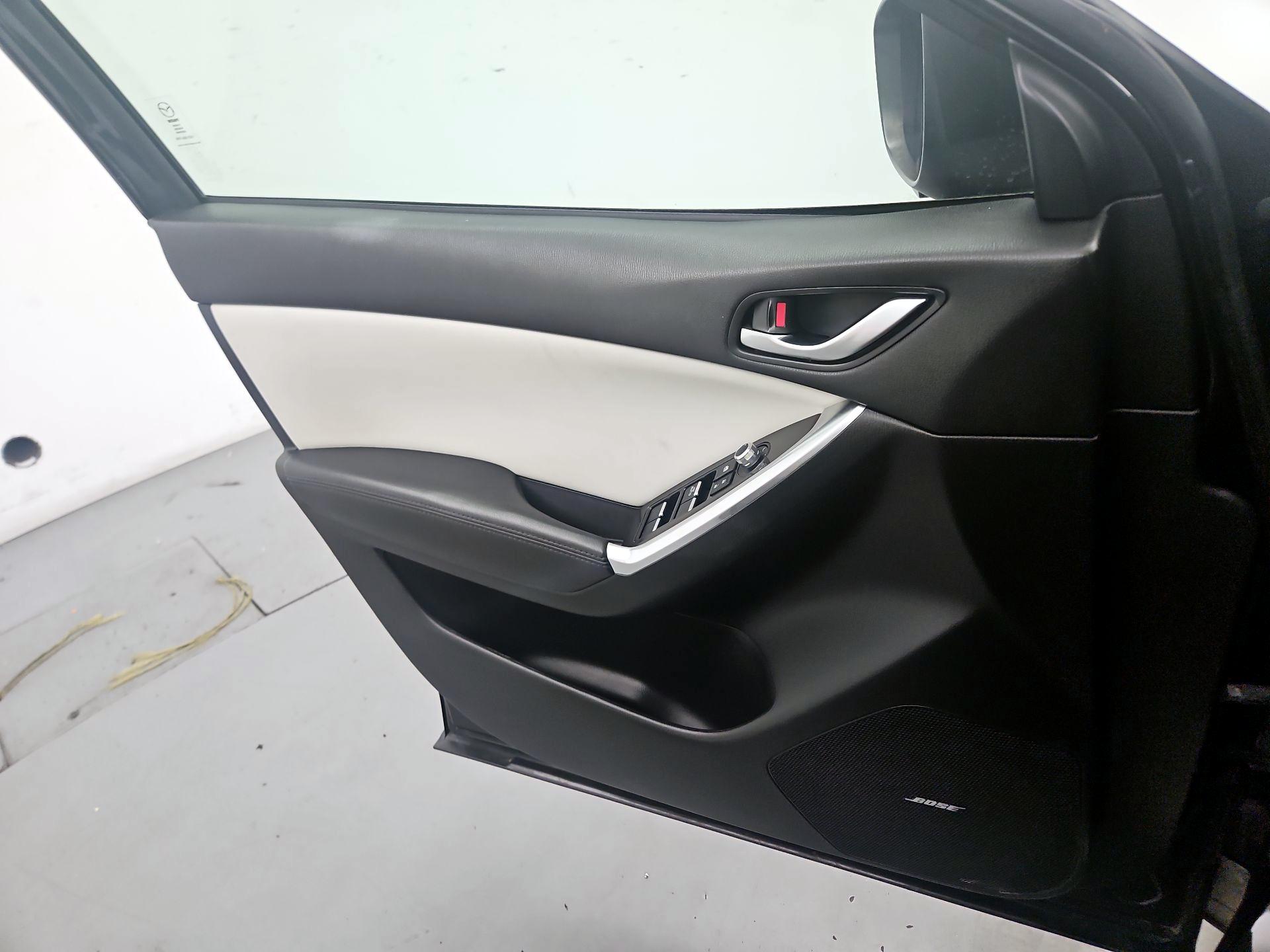 Thumbnail: 2016 Mazda CX-5 - 12