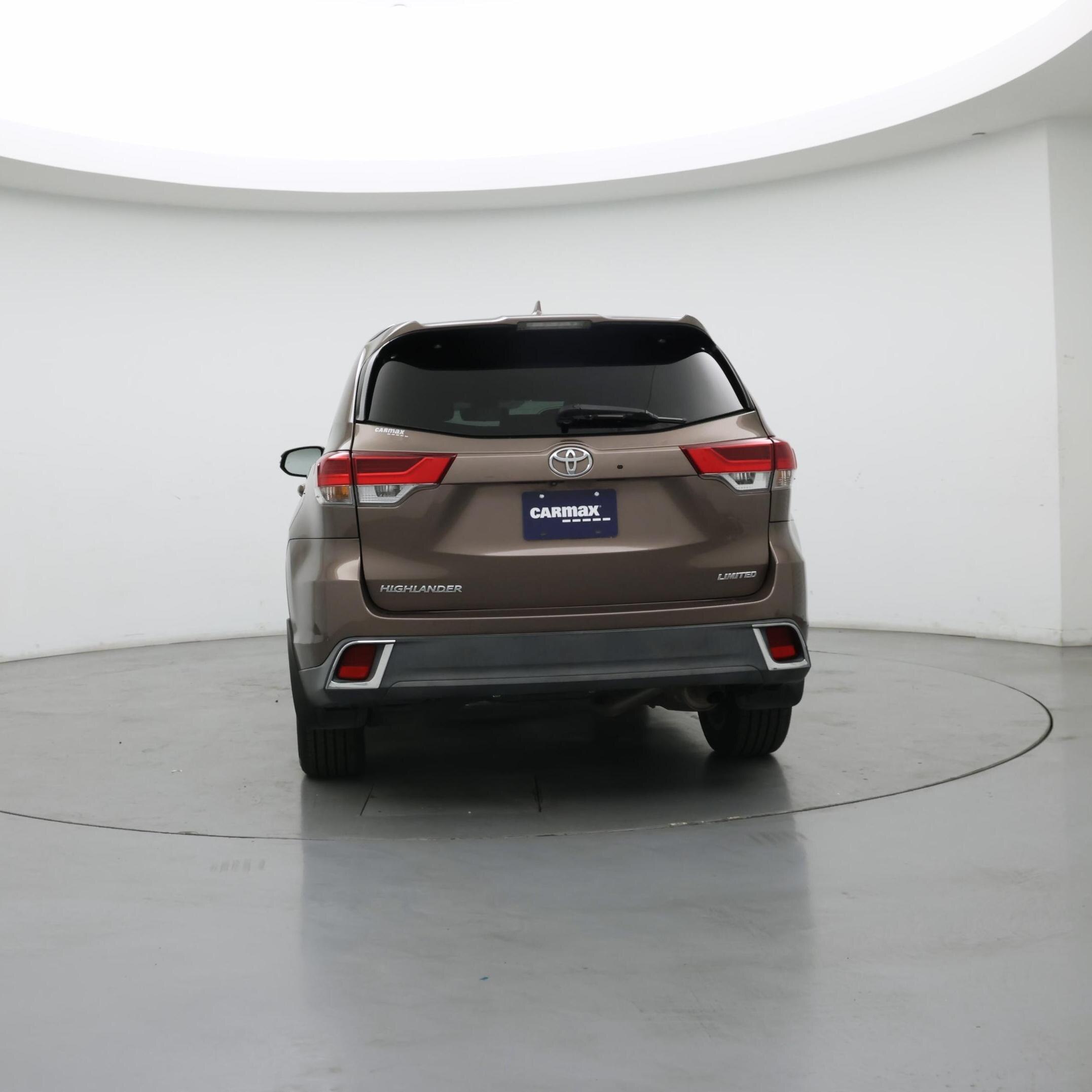 Thumbnail: 2019 Toyota Highlander - 6