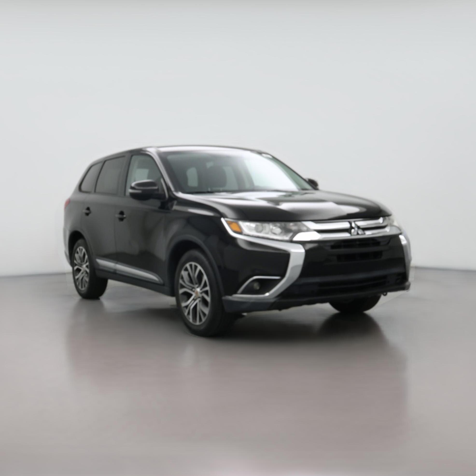 Thumbnail: 2017 Mitsubishi Outlander - 1