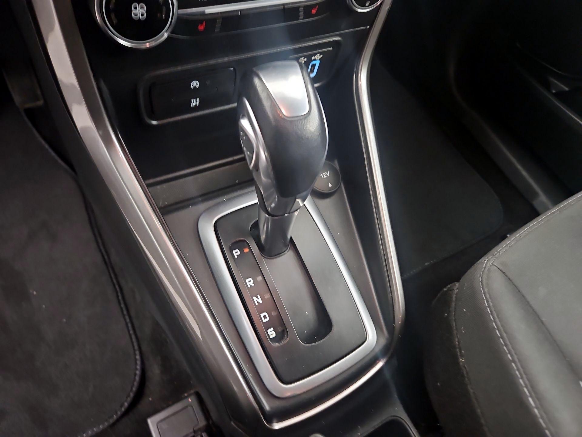 Thumbnail: 2019 Ford EcoSport - 16