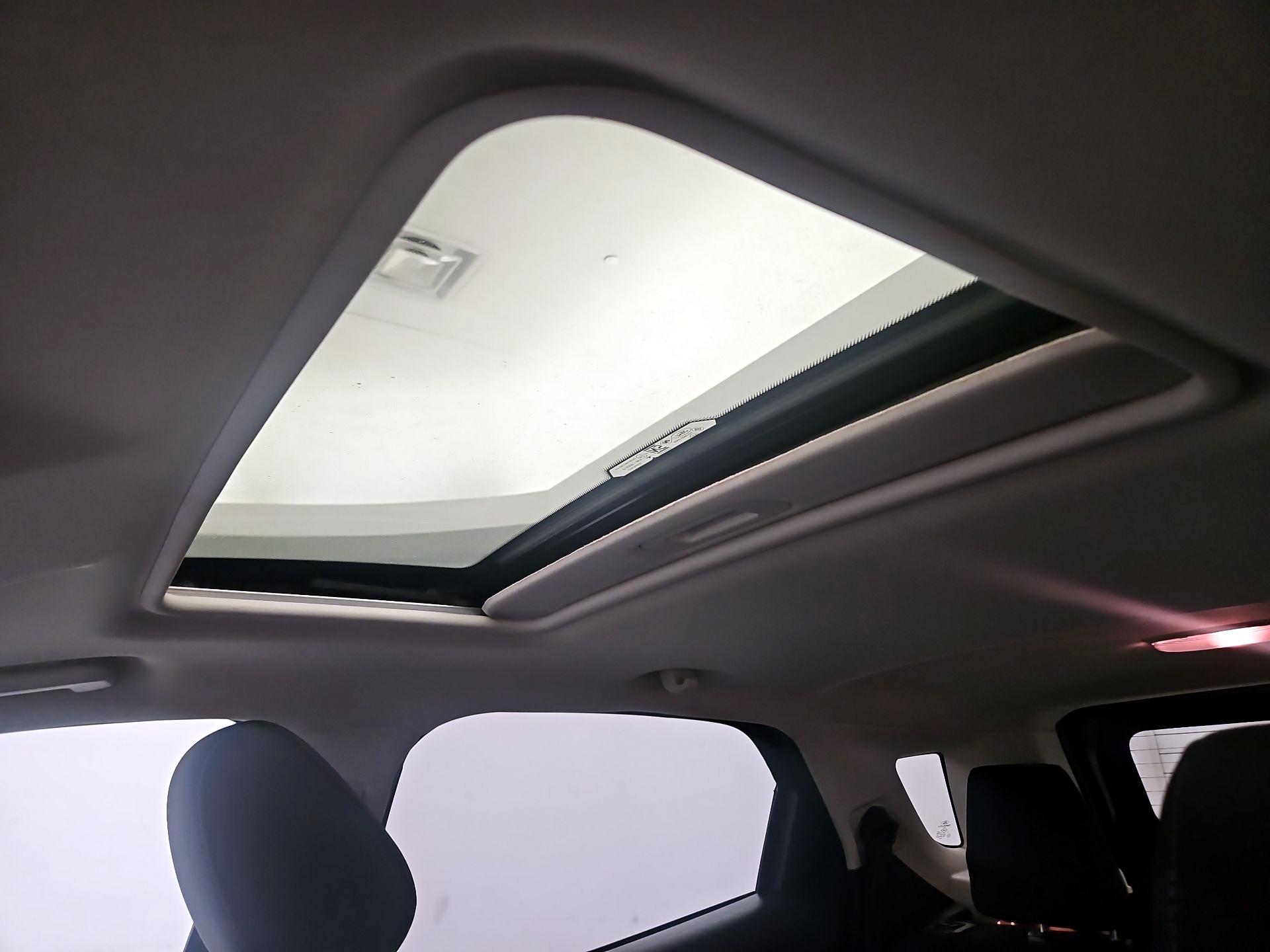 Thumbnail: 2019 Ford EcoSport - 17