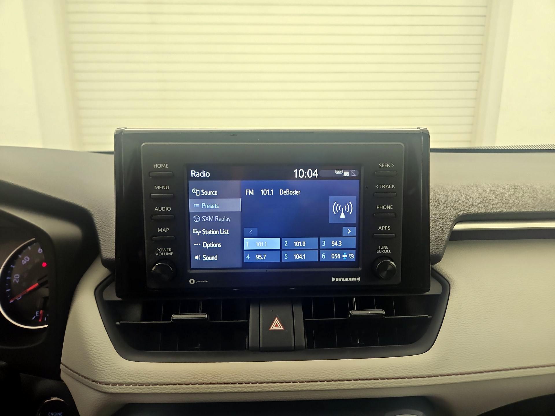 Thumbnail: 2022 Toyota RAV4 - 15