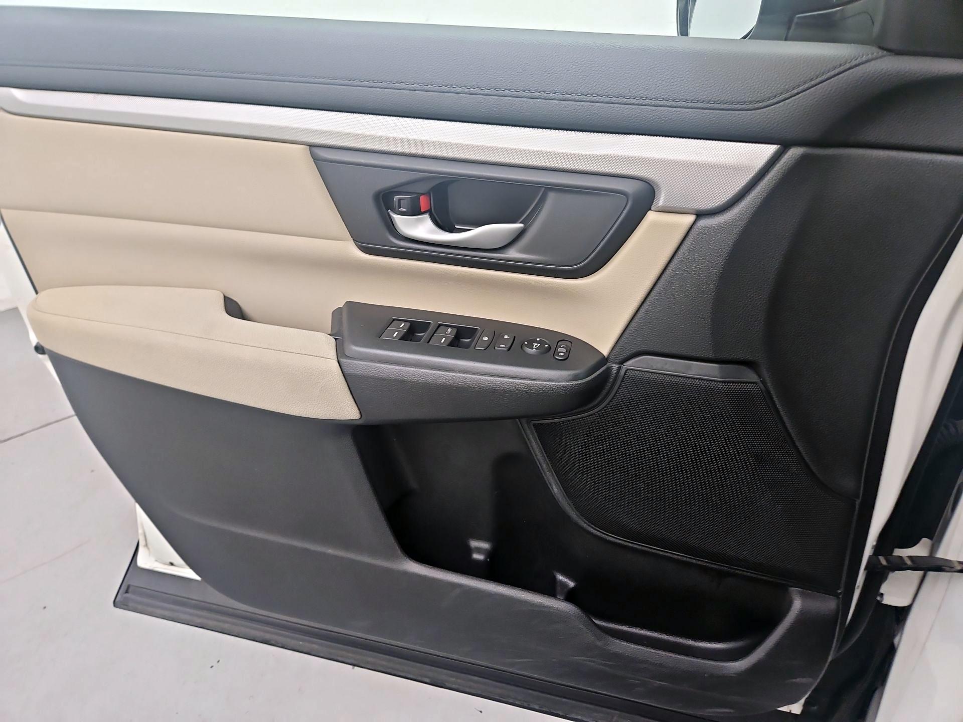 Thumbnail: 2018 Honda CR-V - 12