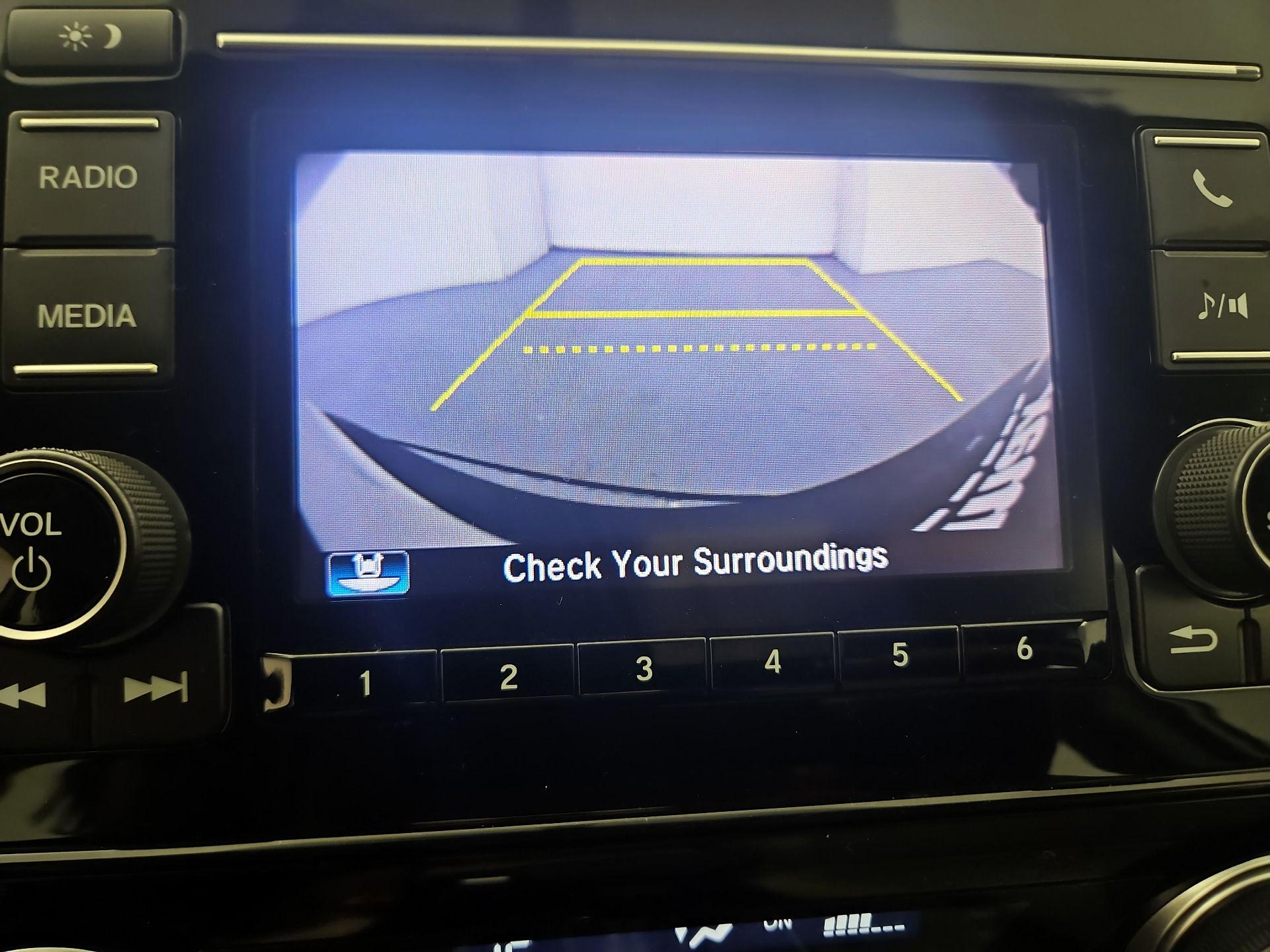 Thumbnail: 2018 Honda CR-V - 14