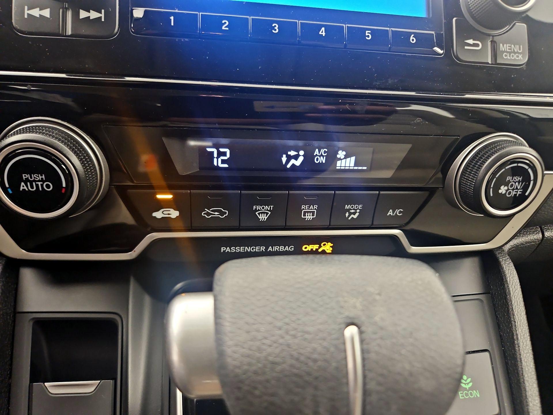 Thumbnail: 2018 Honda CR-V - 16