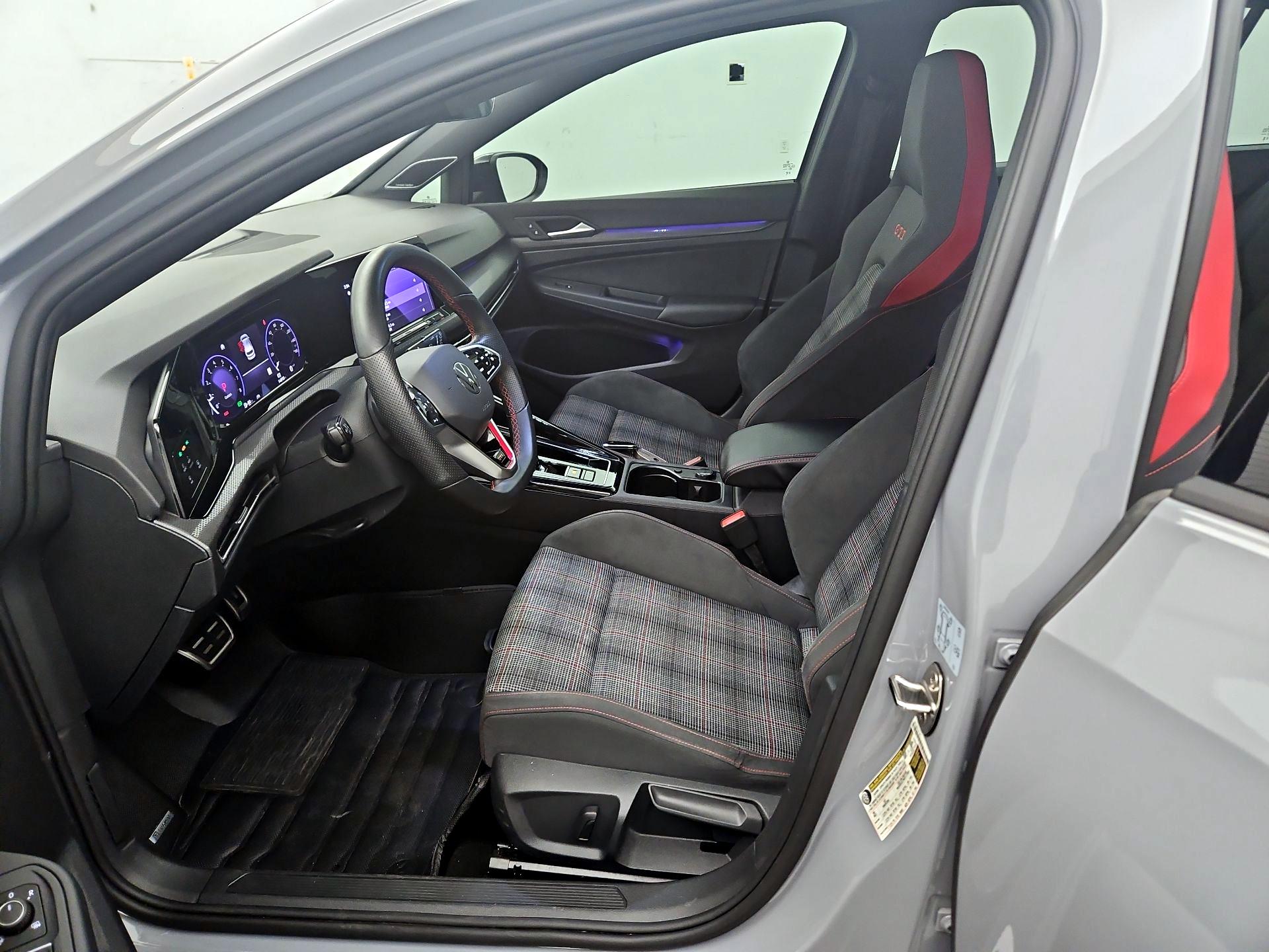 Thumbnail: 2024 Volkswagen Golf - 11