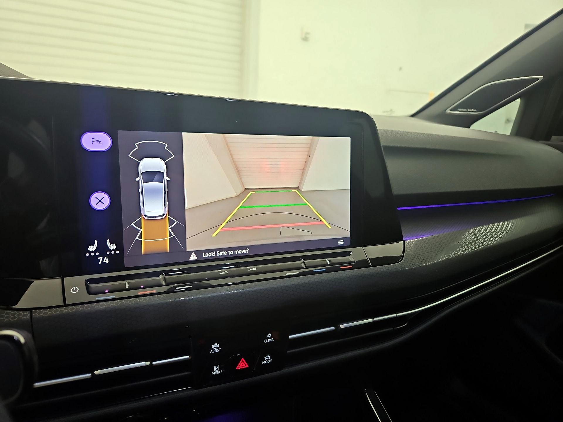 Thumbnail: 2024 Volkswagen Golf - 14