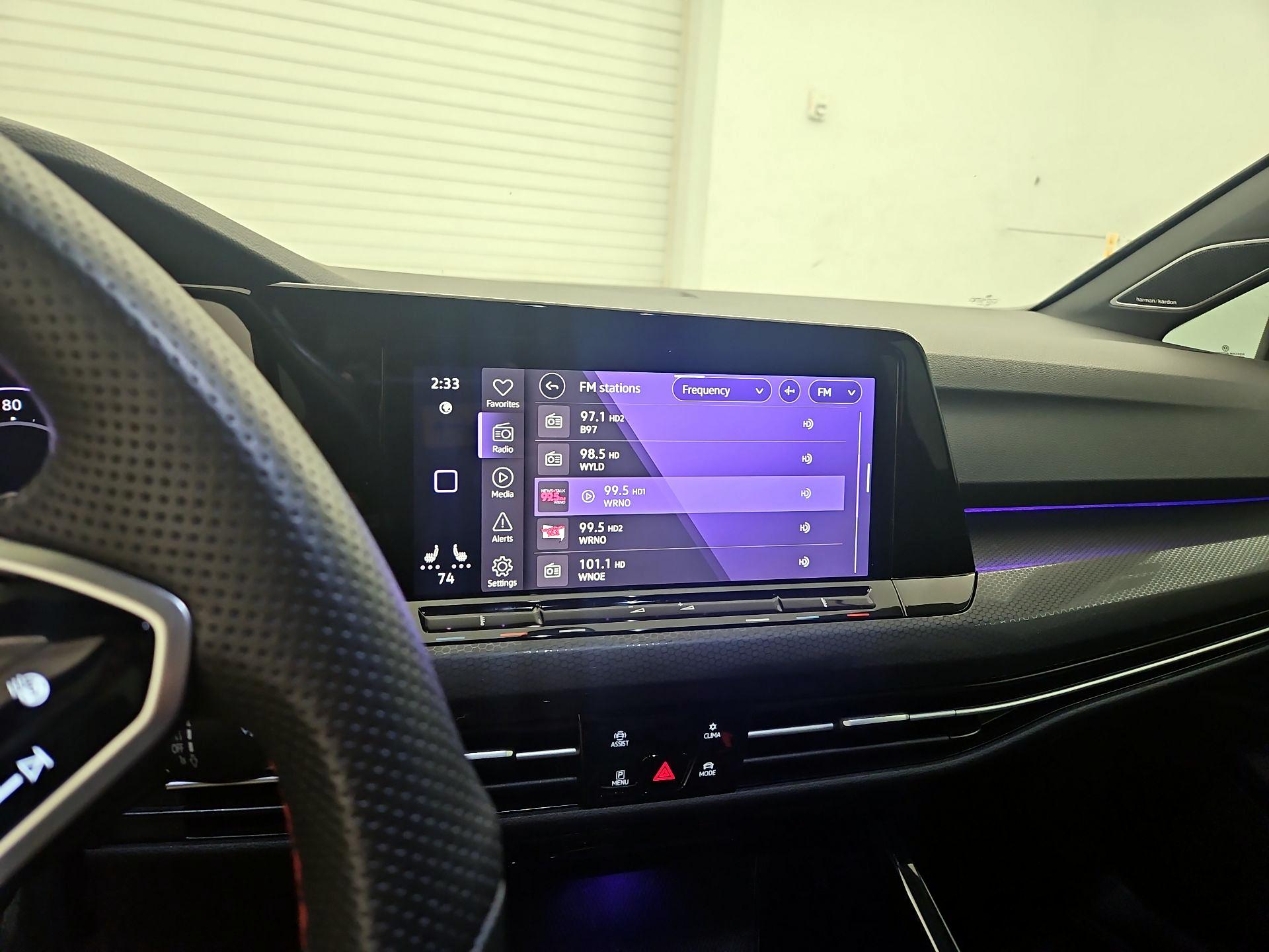 Thumbnail: 2024 Volkswagen Golf - 15