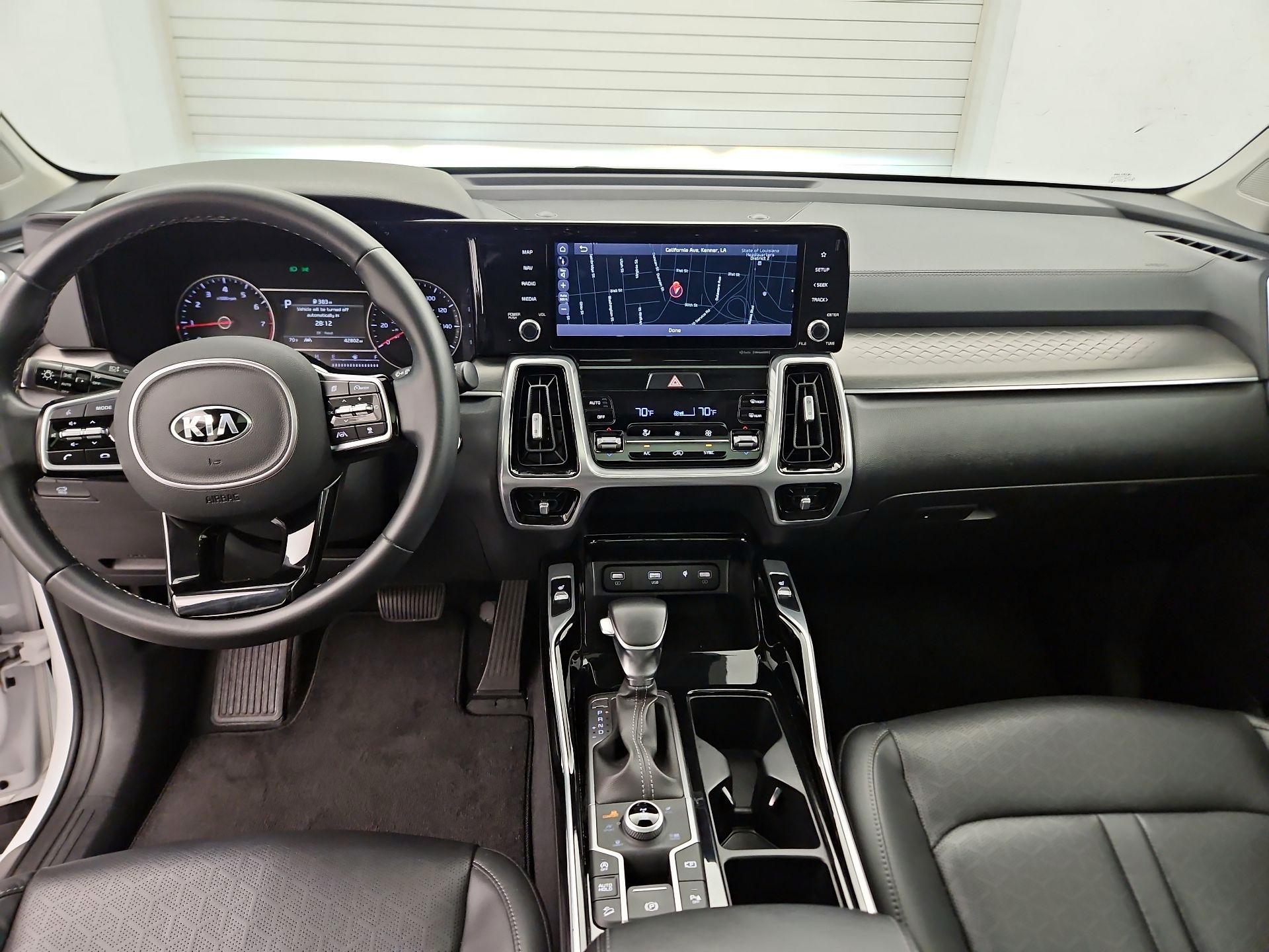 Thumbnail: 2021 Kia Sorento - 9