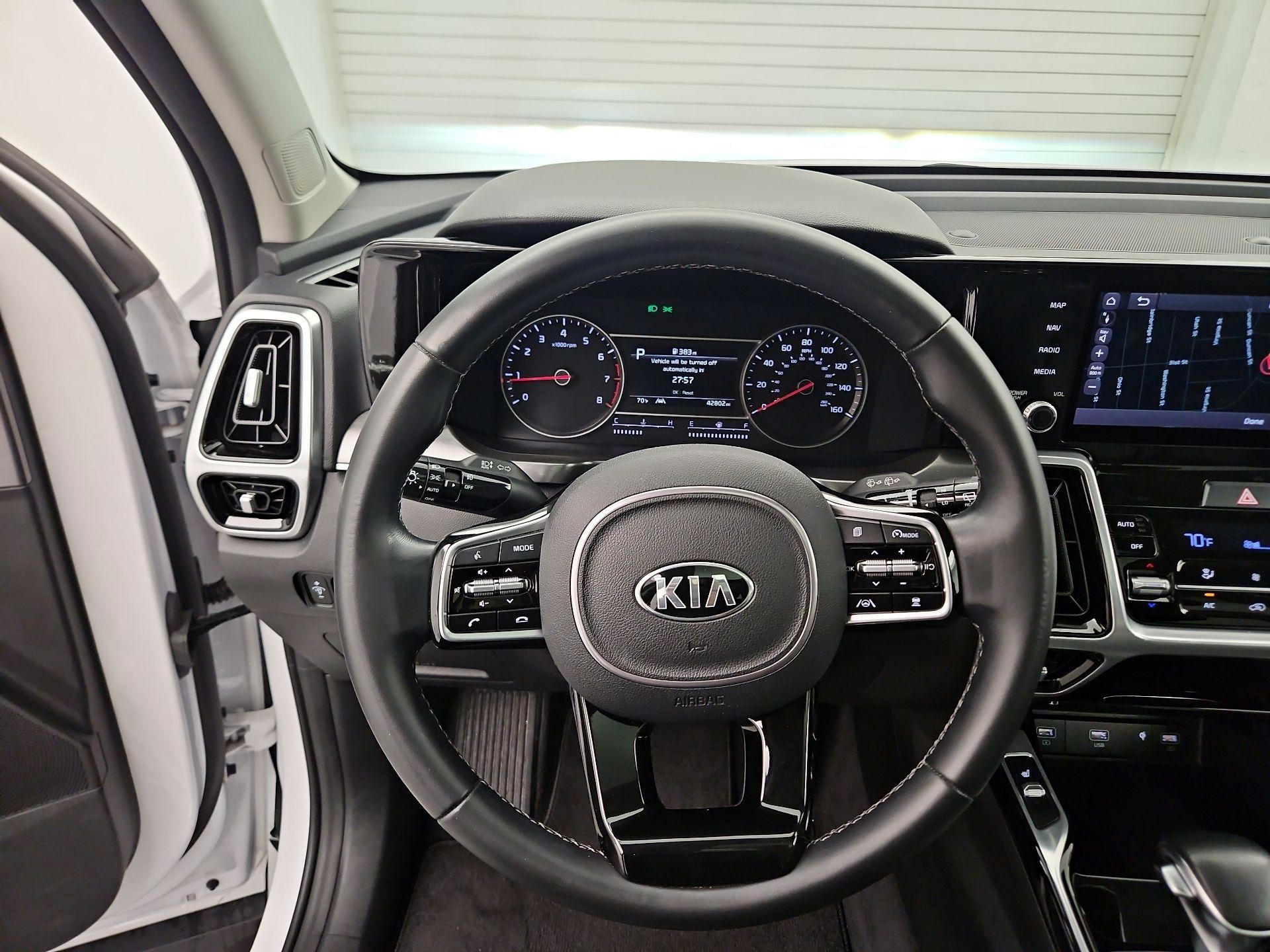 Thumbnail: 2021 Kia Sorento - 10