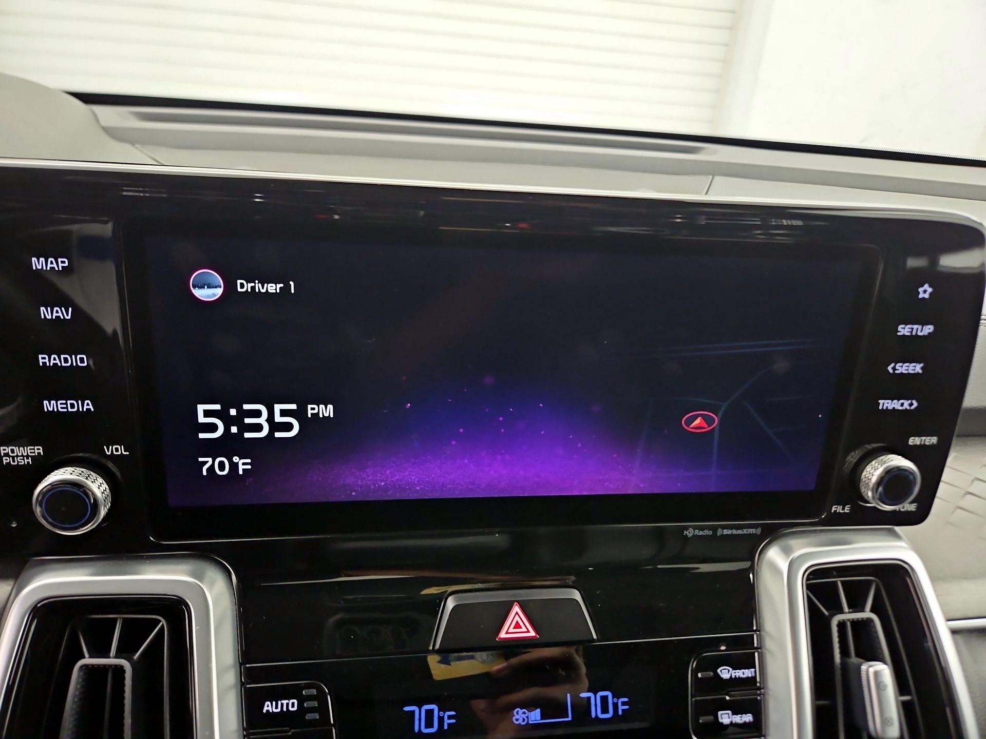 Thumbnail: 2021 Kia Sorento - 16