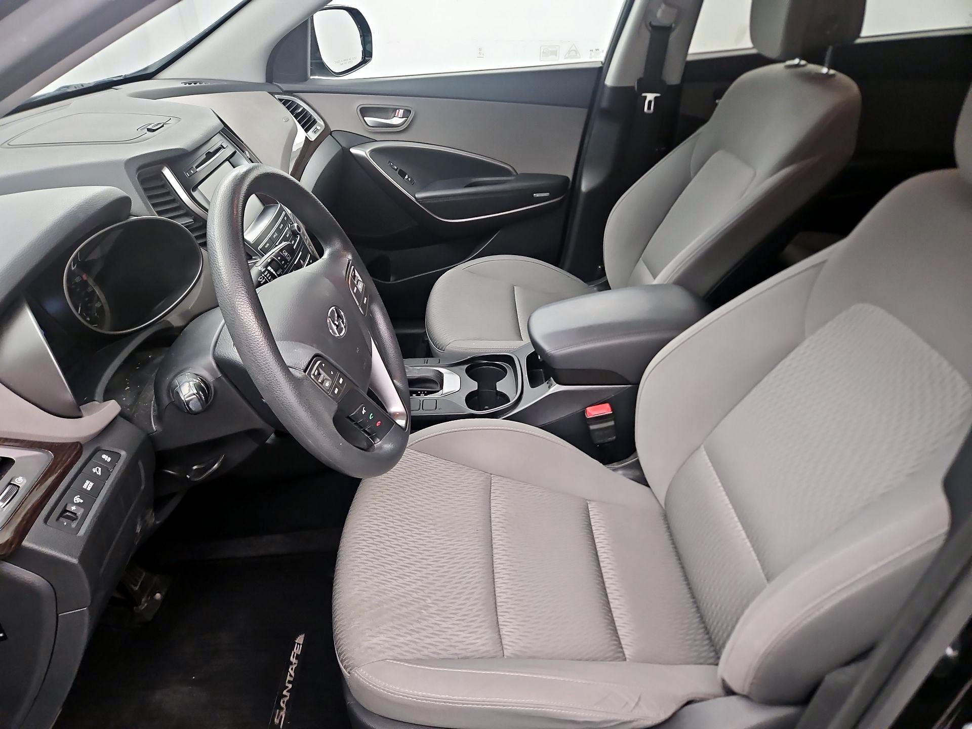 Thumbnail: 2019 Hyundai Santa Fe - 11