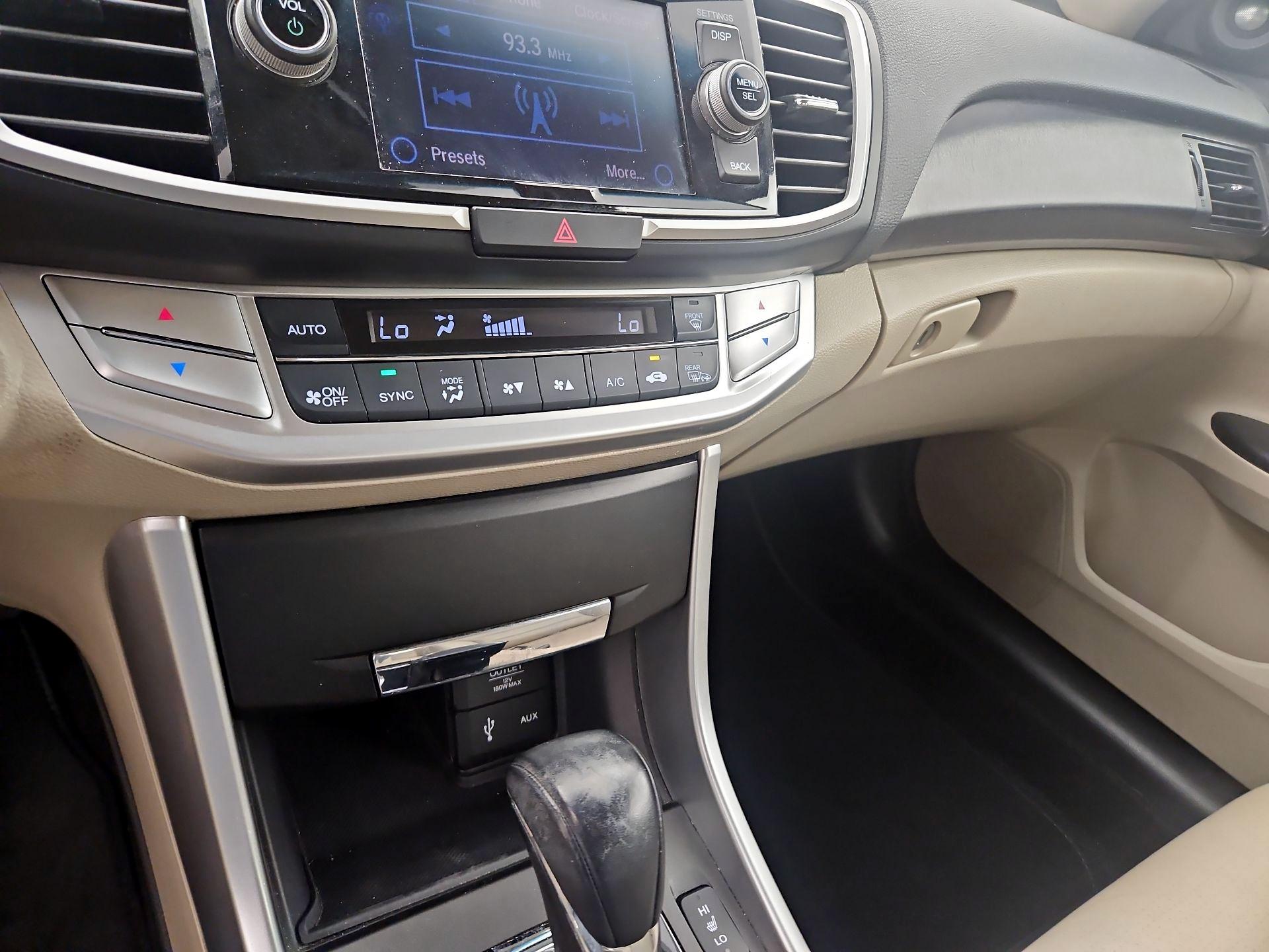 Thumbnail: 2014 Honda Accord - 16