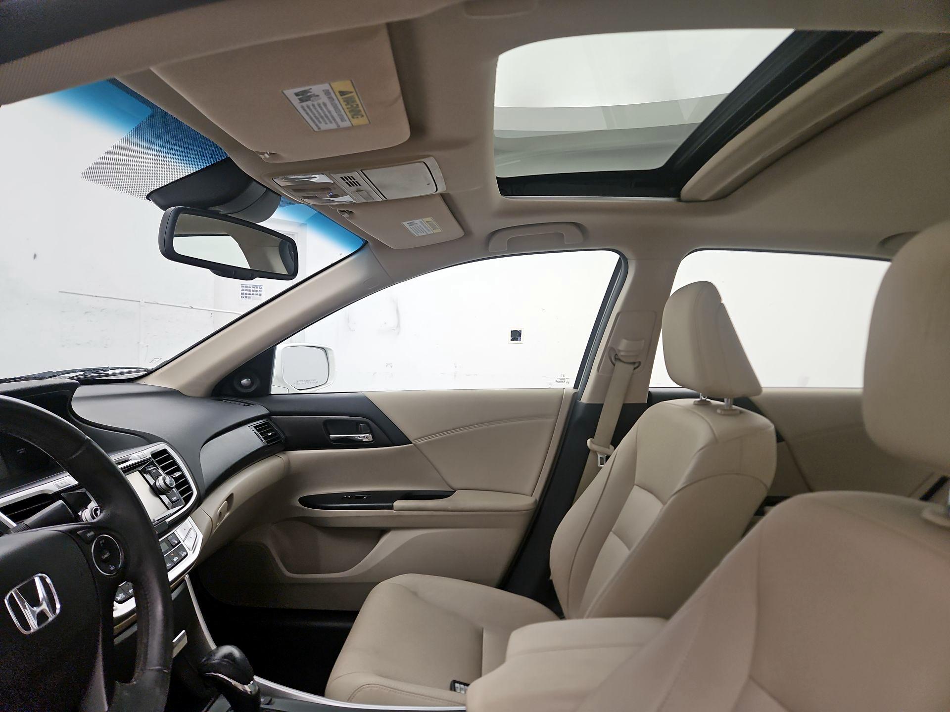 Thumbnail: 2014 Honda Accord - 18