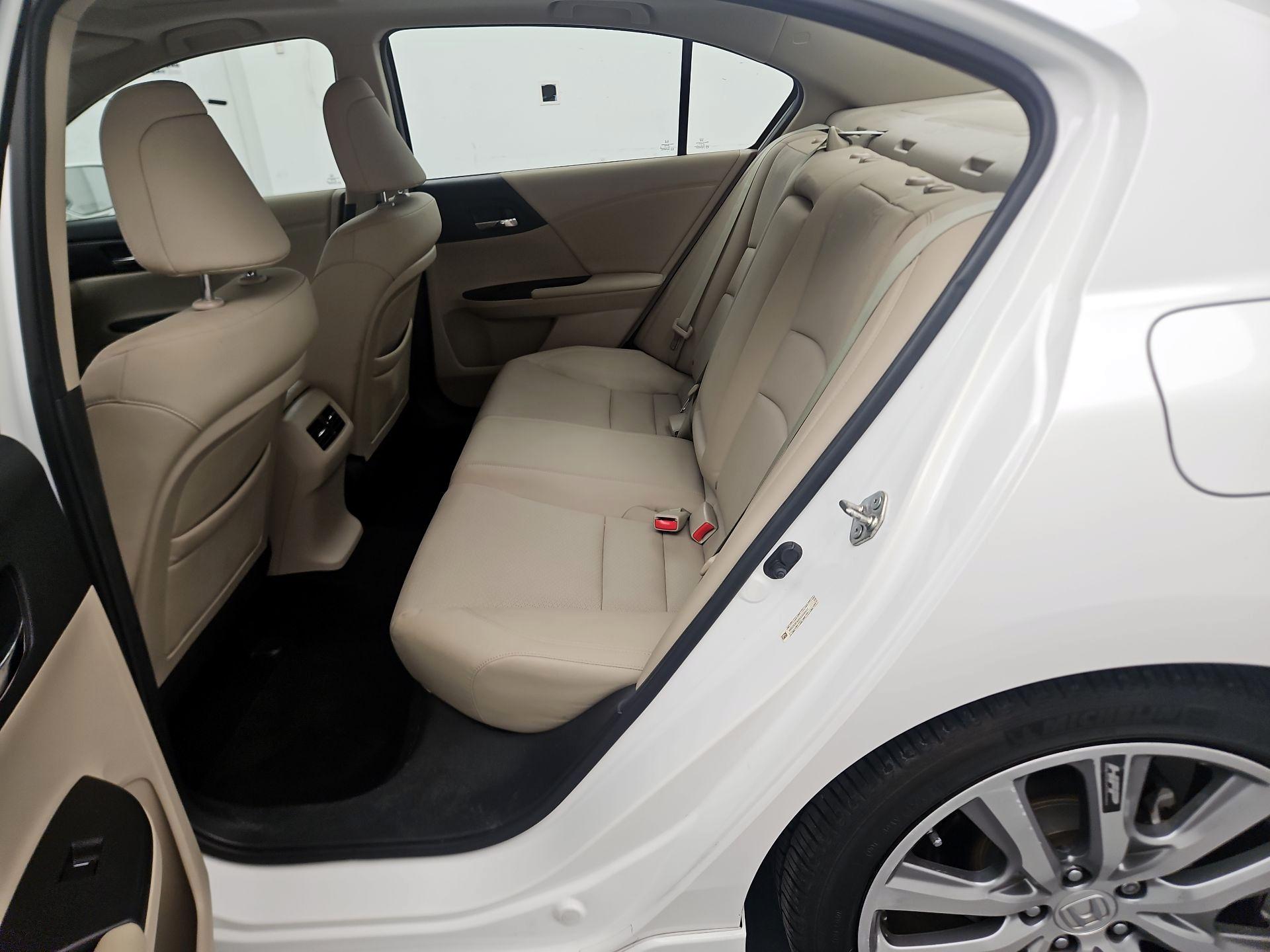 Thumbnail: 2014 Honda Accord - 19