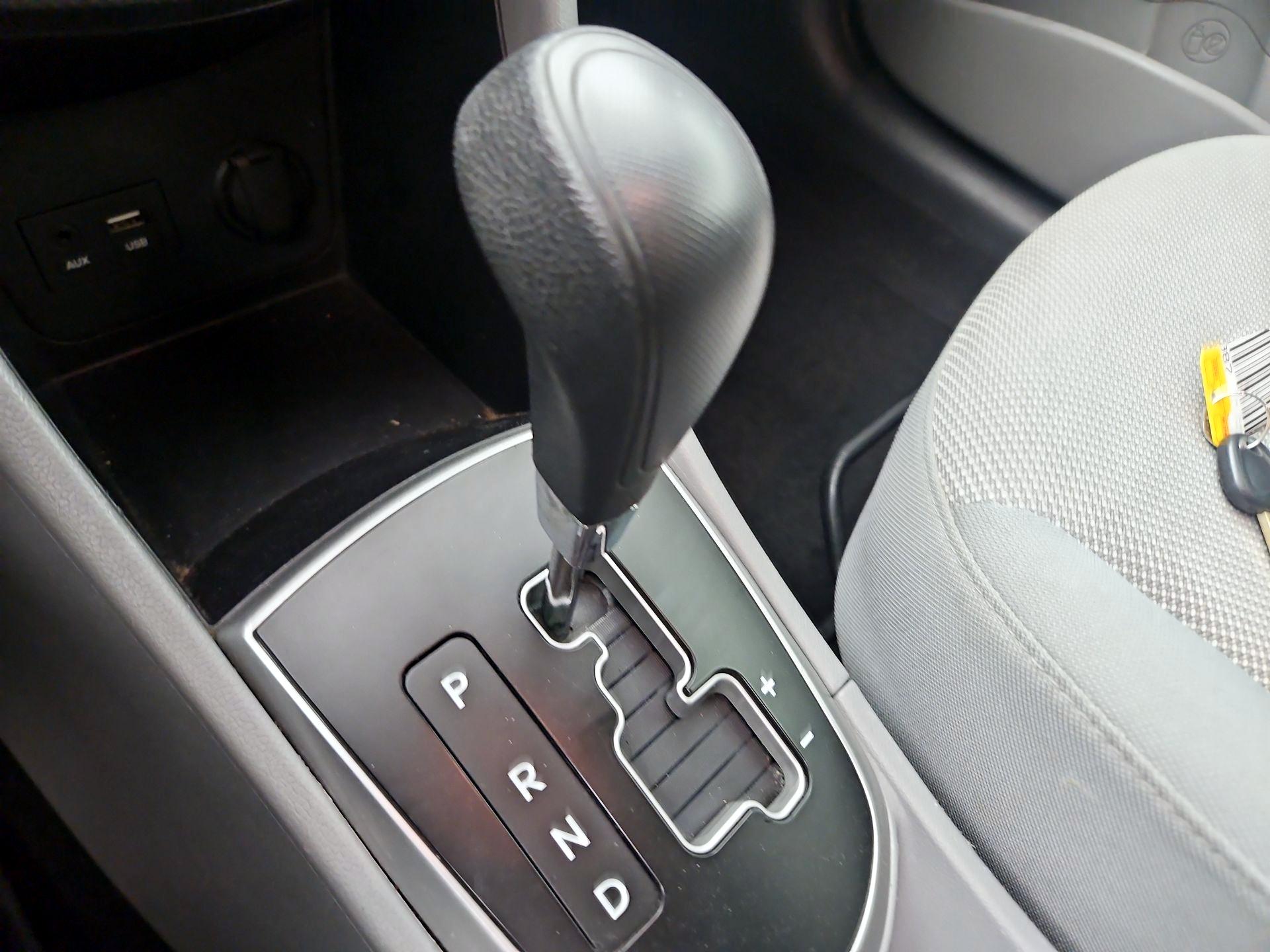 Thumbnail: 2014 Hyundai Accent - 16