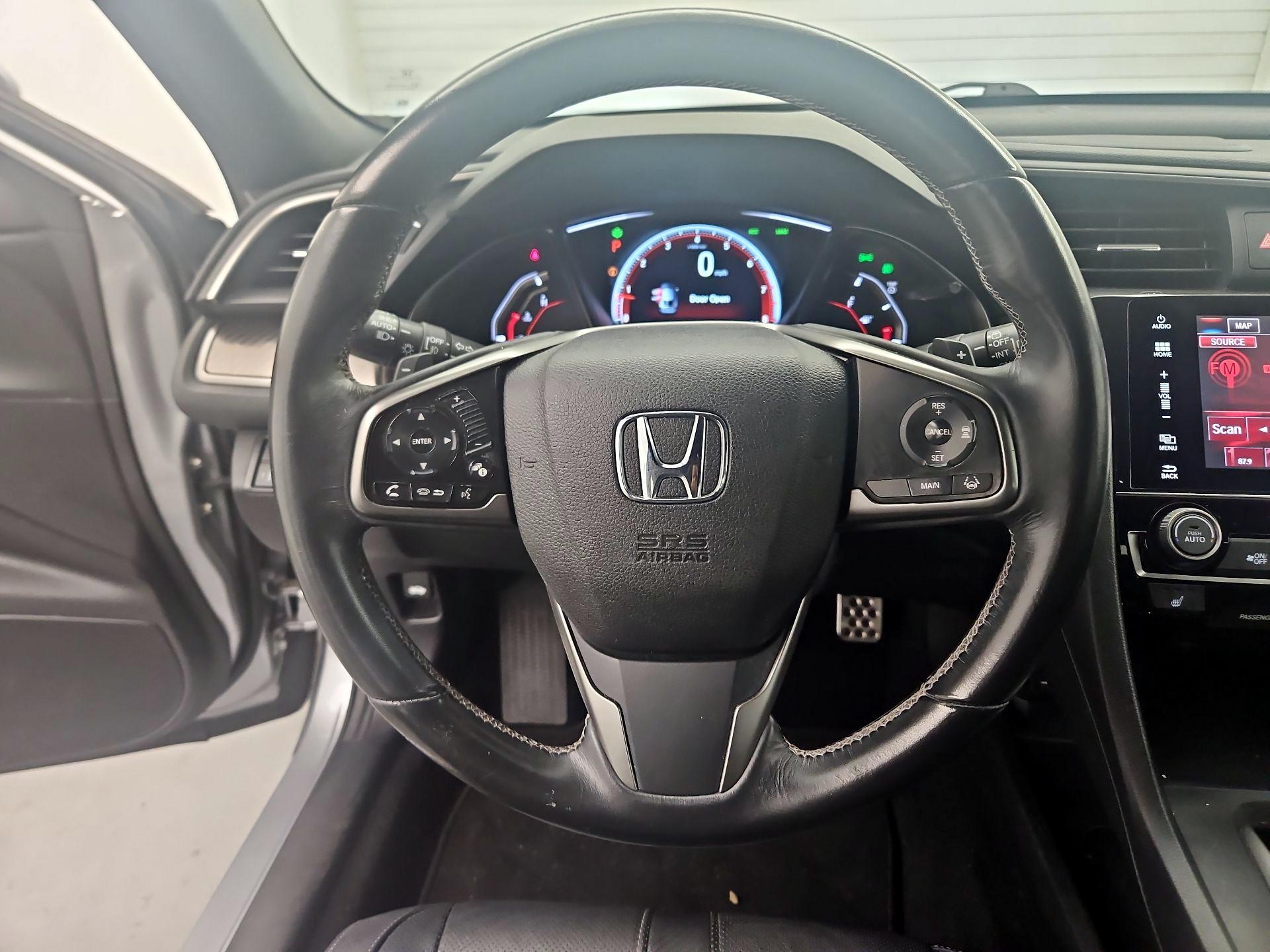 Thumbnail: 2017 Honda Civic - 10