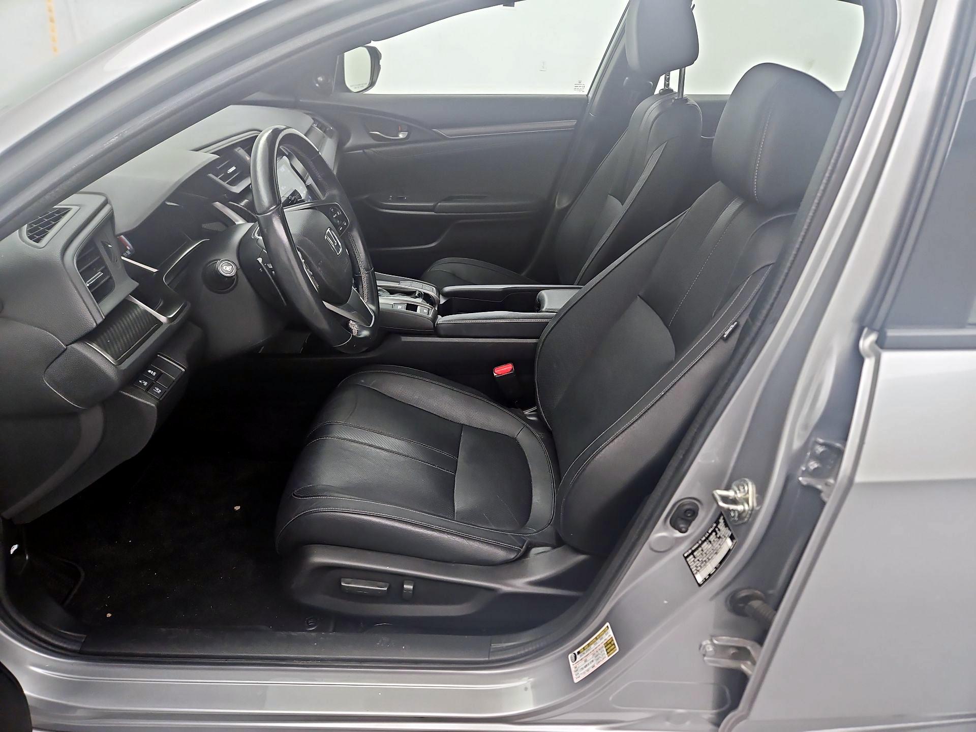 Thumbnail: 2017 Honda Civic - 11