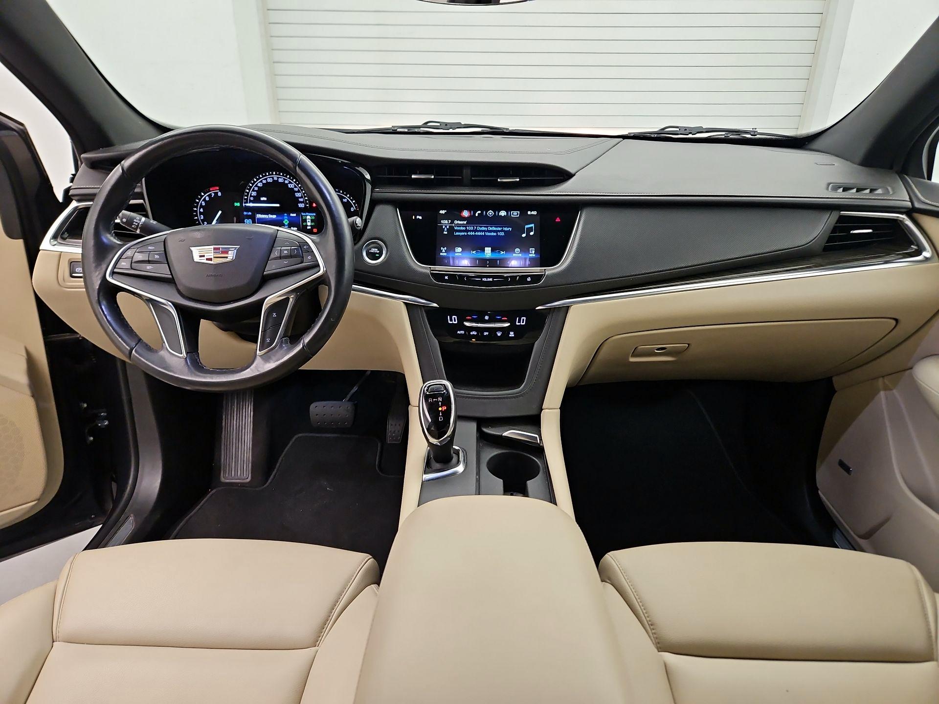 Thumbnail: 2018 Cadillac XT5 - 9