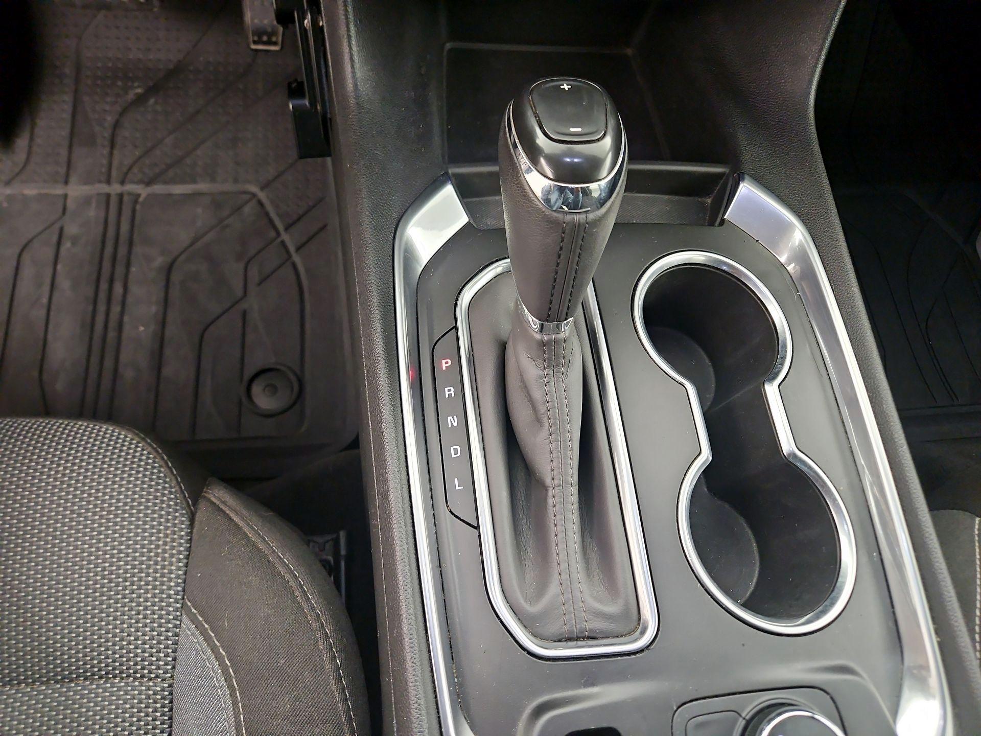 Thumbnail: 2020 Chevrolet Traverse - 17