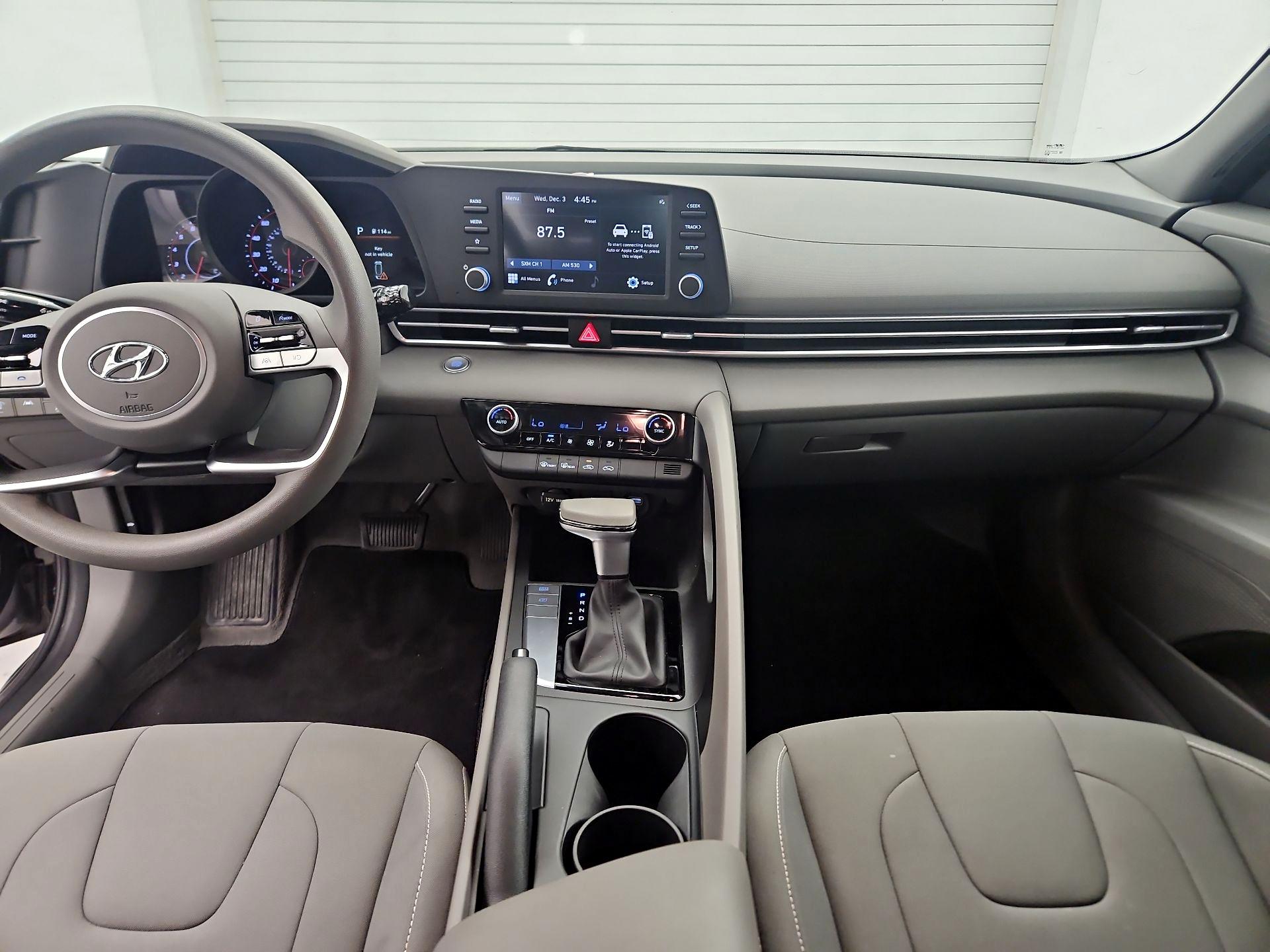 Thumbnail: 2023 Hyundai Elantra - 9