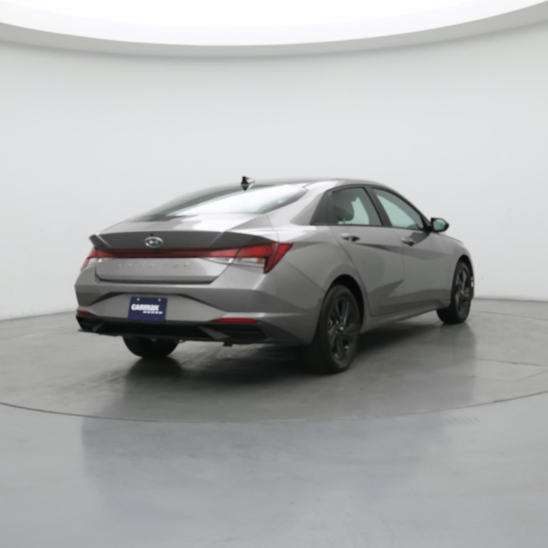 Thumbnail: 2023 Hyundai Elantra - 8