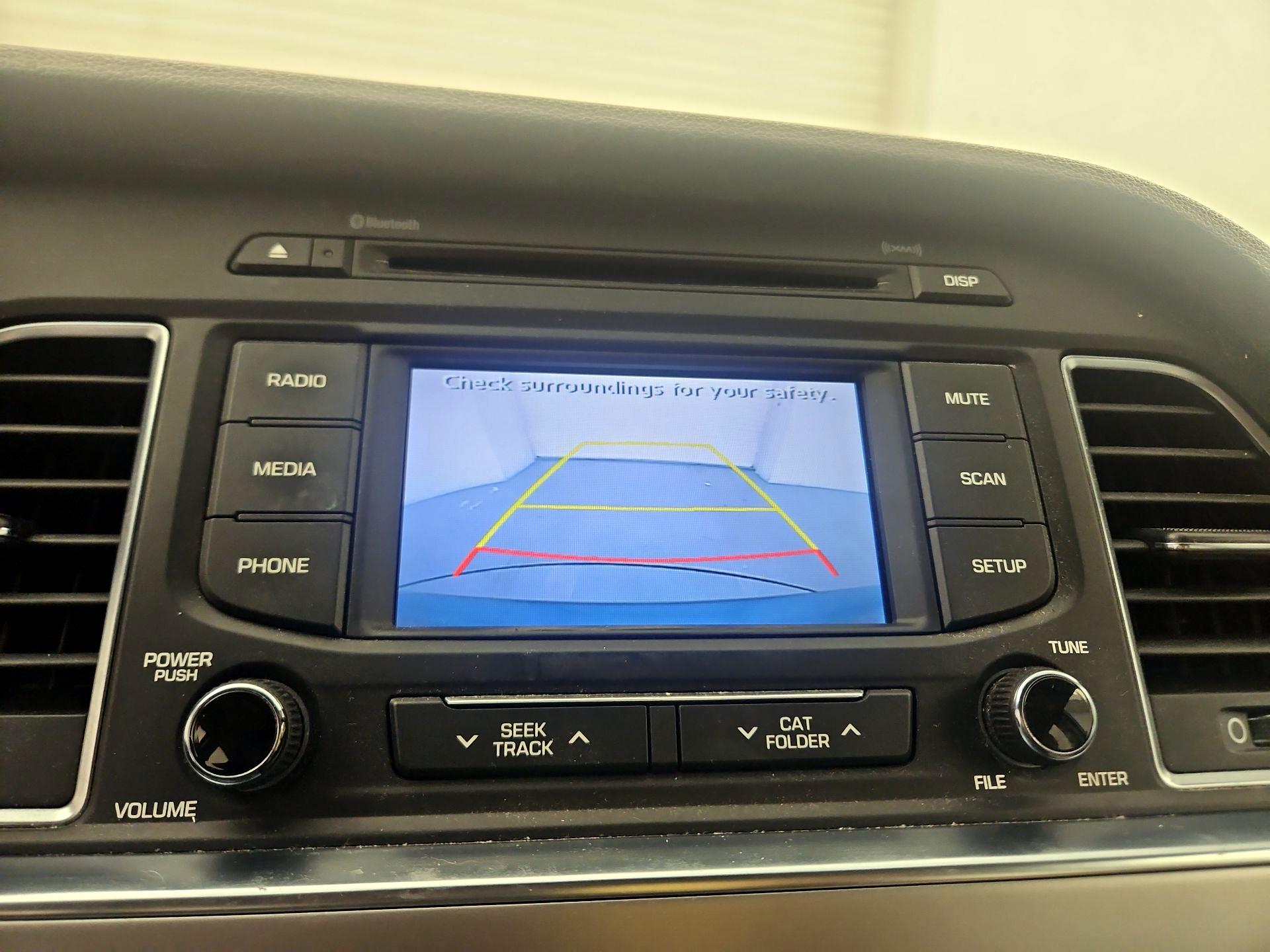 Thumbnail: 2016 Hyundai Sonata - 14