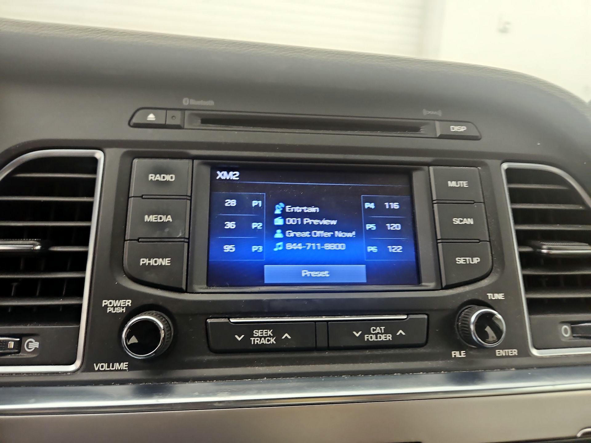 Thumbnail: 2016 Hyundai Sonata - 15