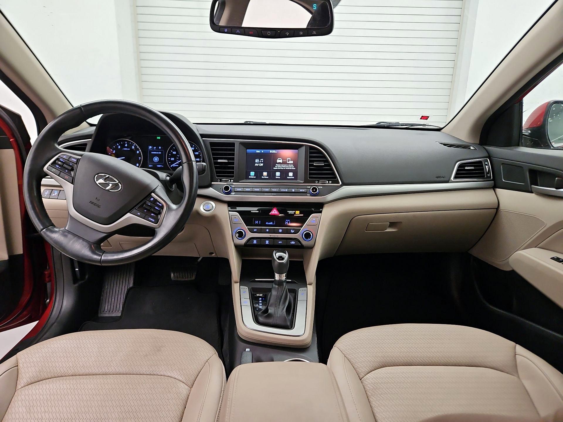 Thumbnail: 2017 Hyundai Elantra - 9