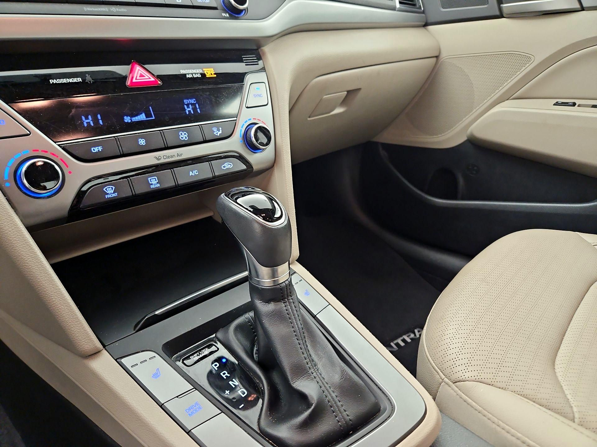 Thumbnail: 2017 Hyundai Elantra - 15