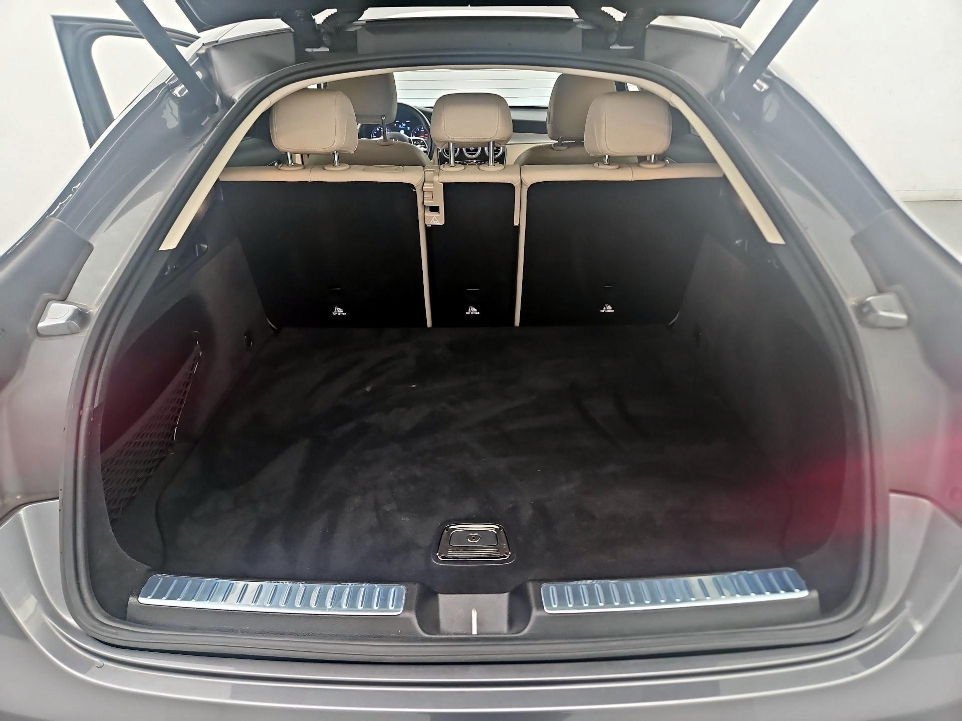 Thumbnail: 2021 Mercedes-Benz GLC - 18