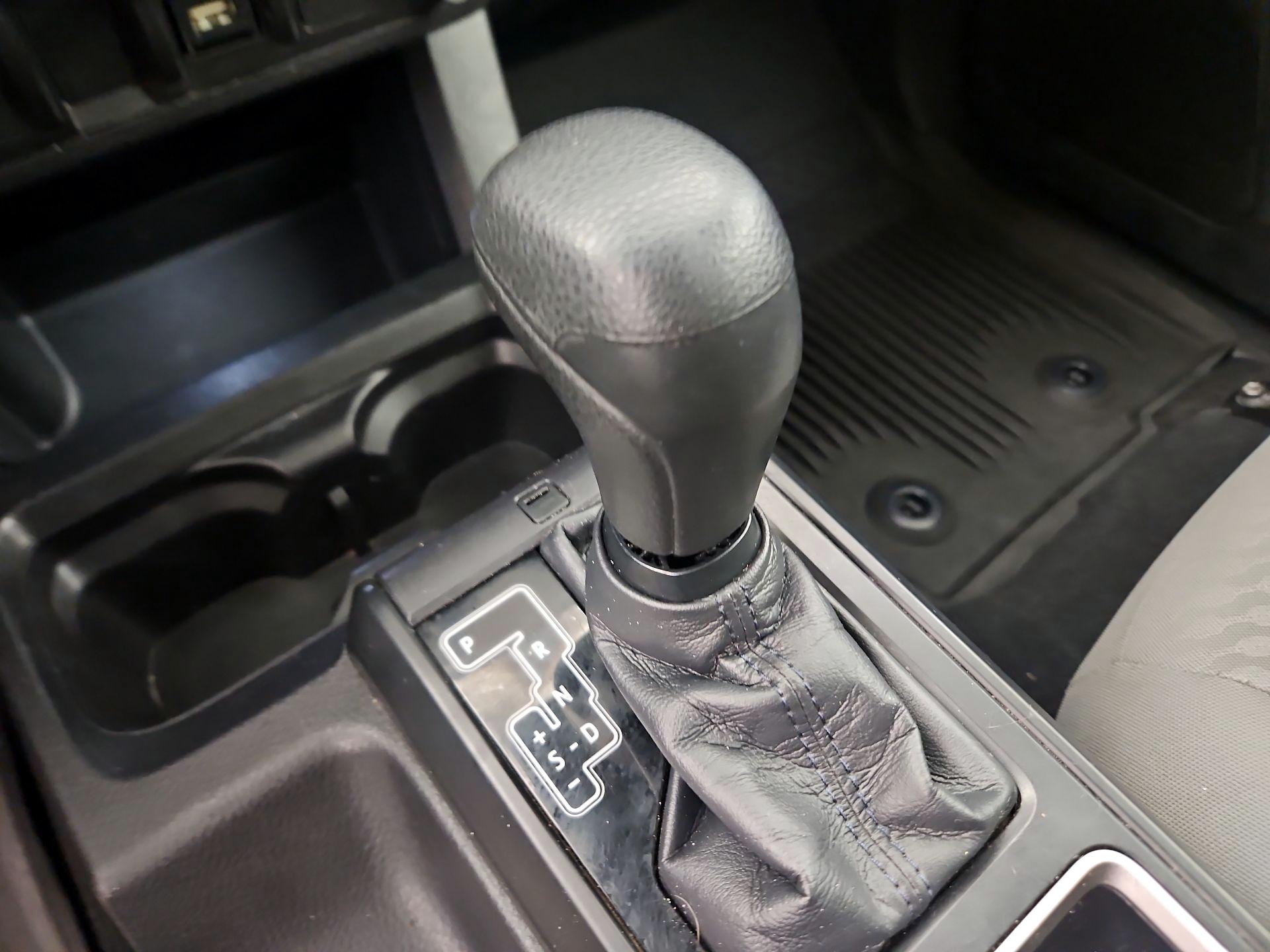 Thumbnail: 2021 Toyota Tacoma - 17