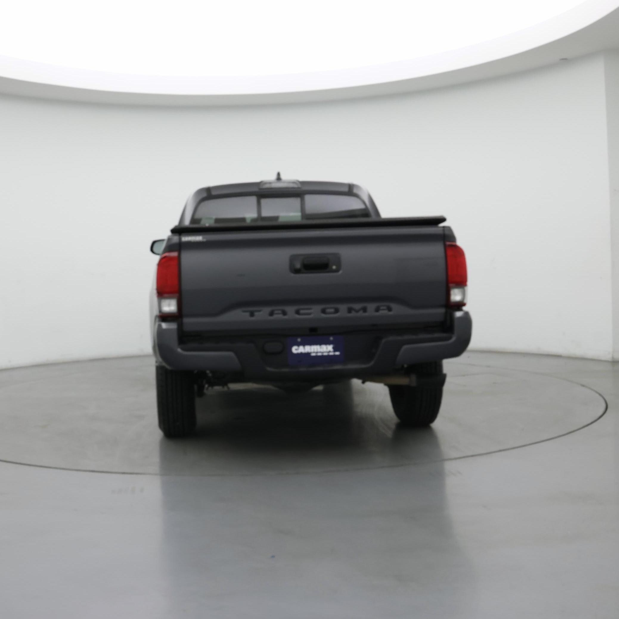 Thumbnail: 2021 Toyota Tacoma - 6