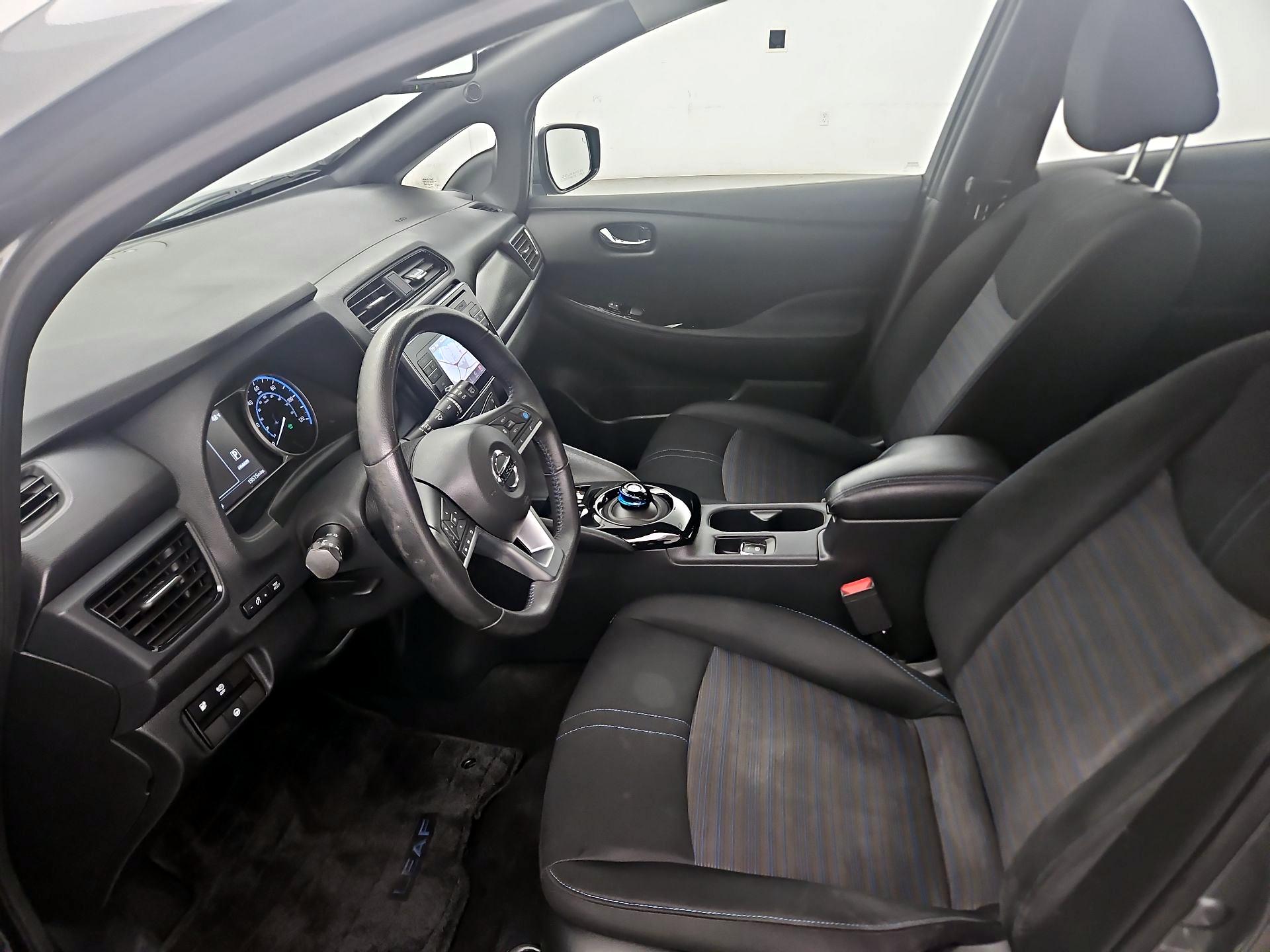 Thumbnail: 2019 Nissan Leaf - 11