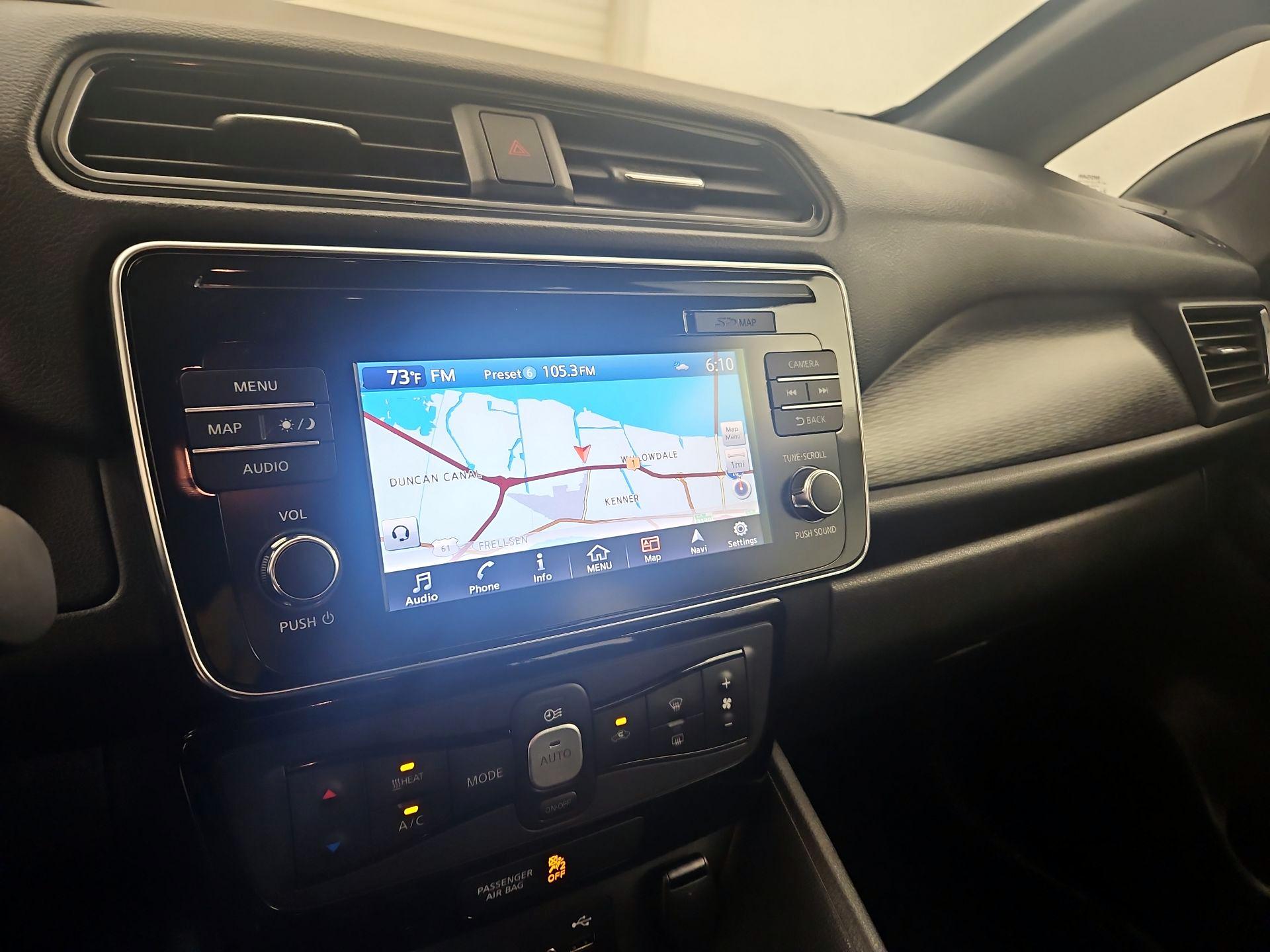 Thumbnail: 2019 Nissan Leaf - 13