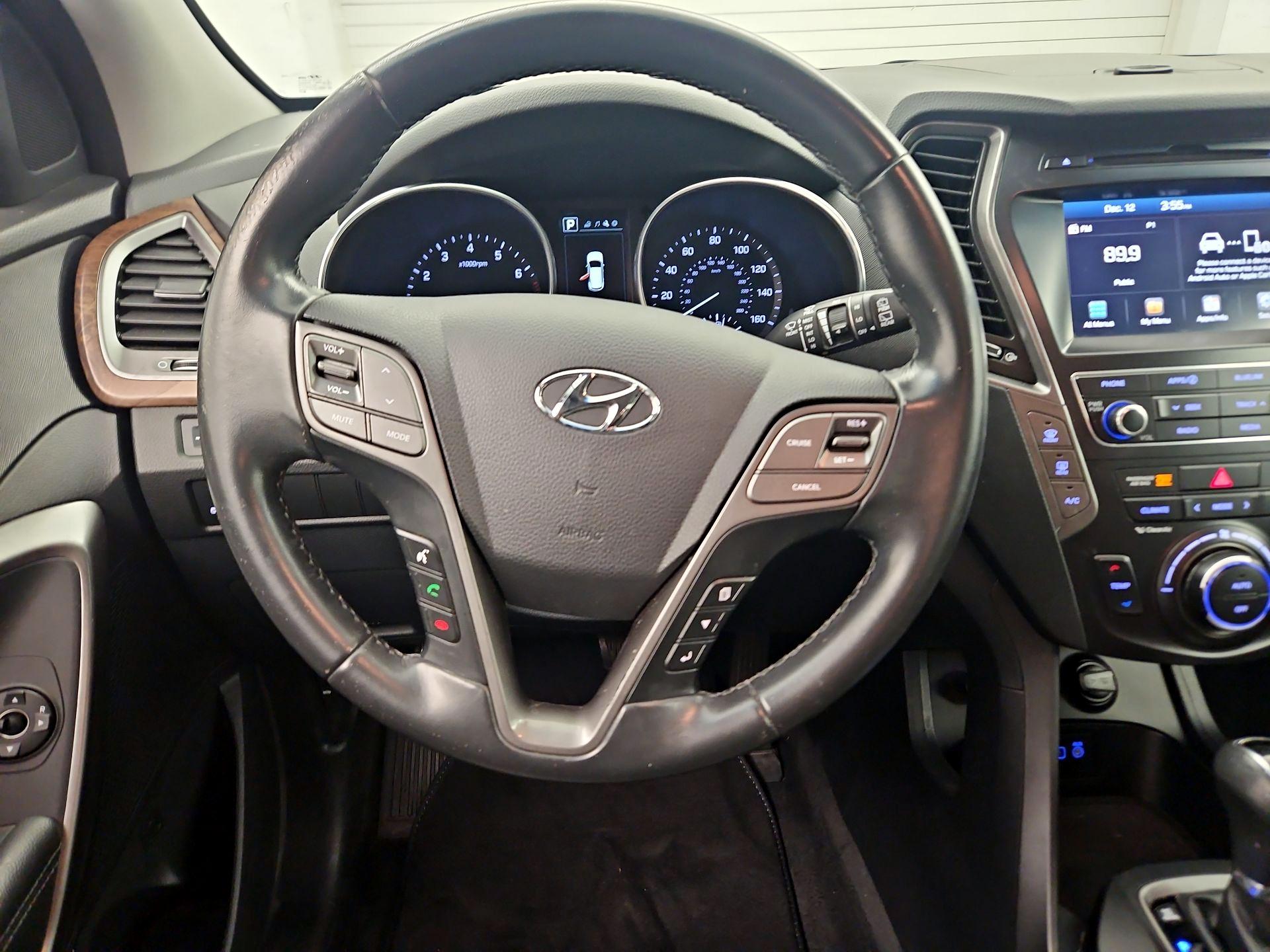 Thumbnail: 2018 Hyundai Santa Fe - 10