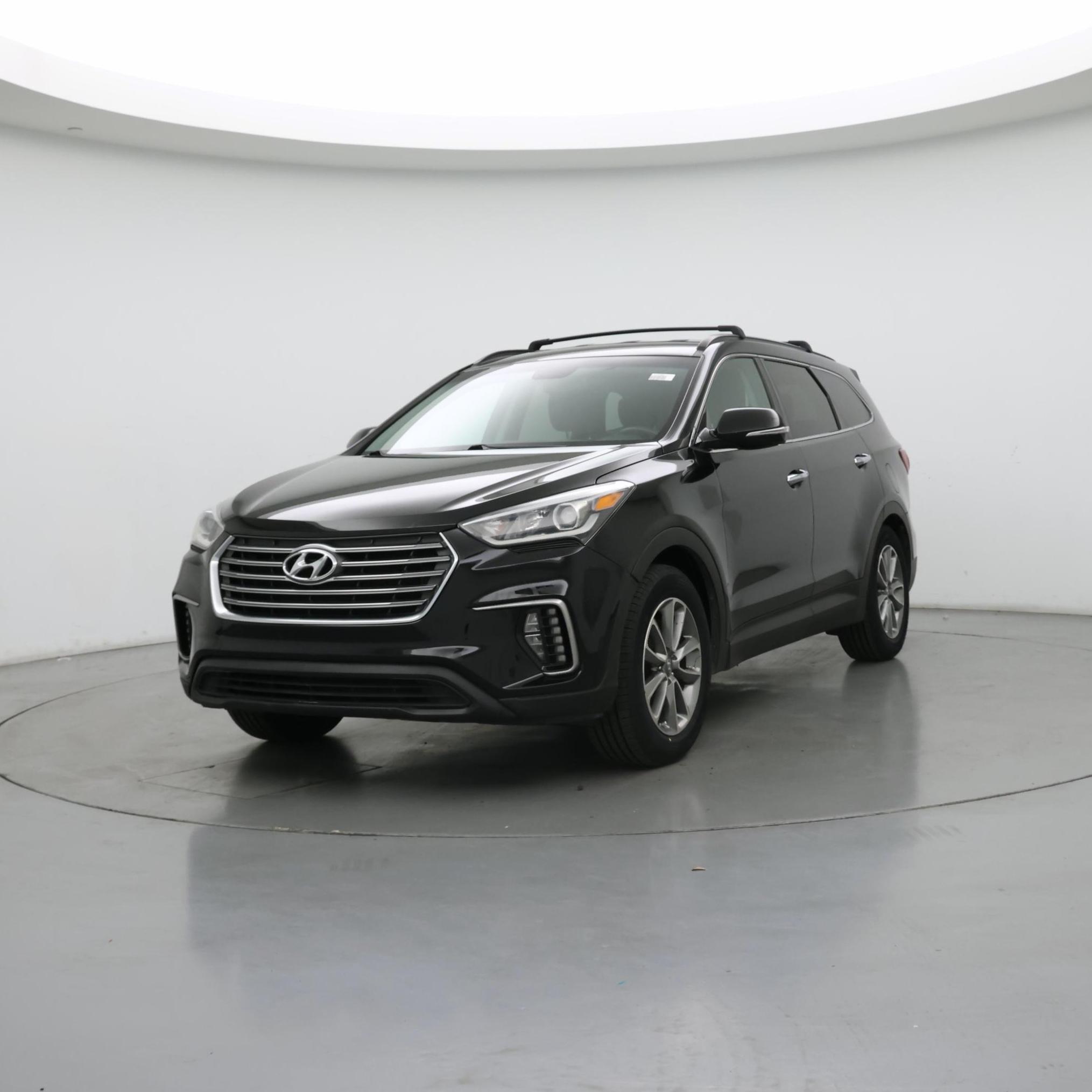 Thumbnail: 2018 Hyundai Santa Fe - 4