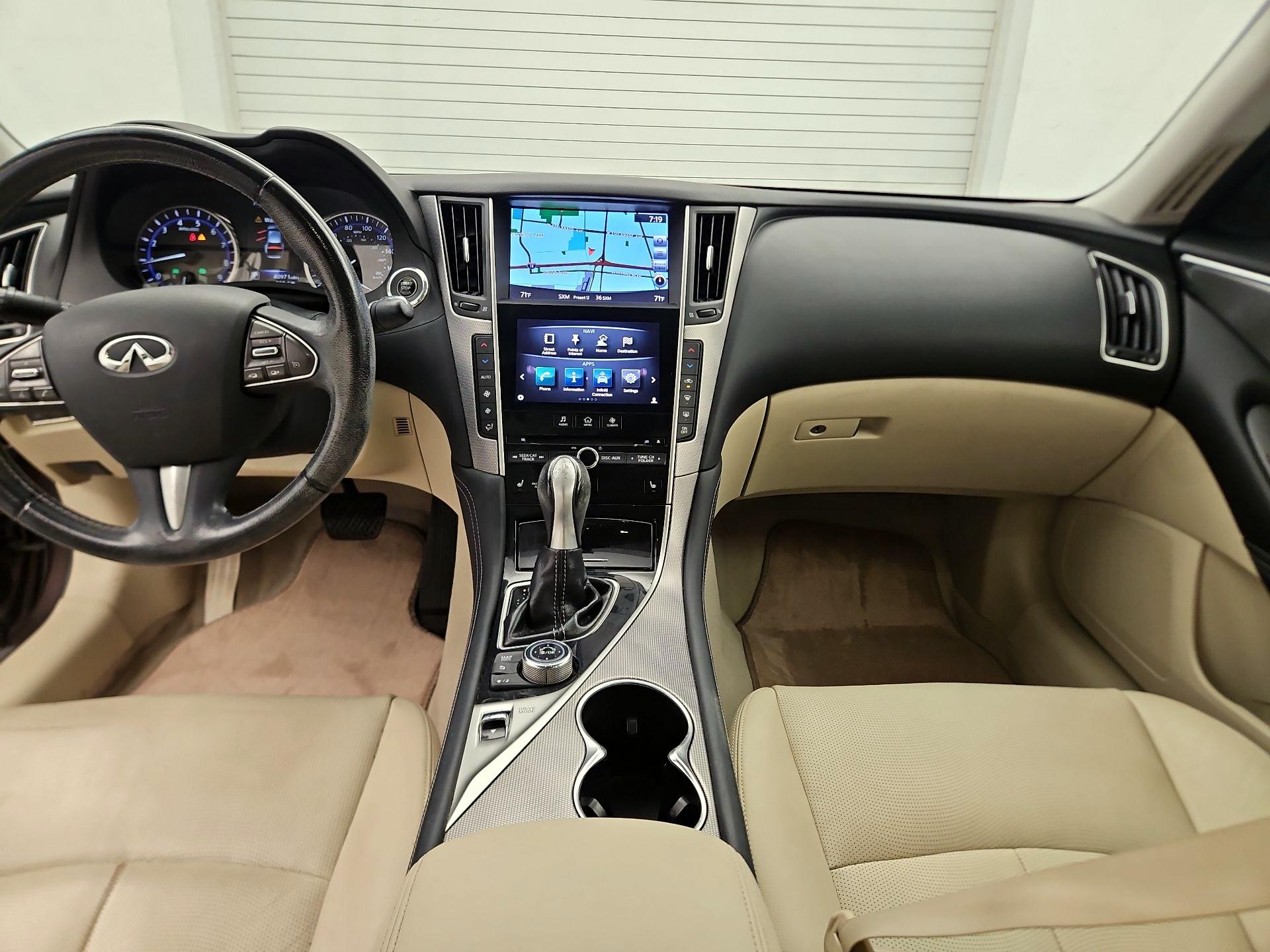 Thumbnail: 2015 INFINITI Q50 - 9