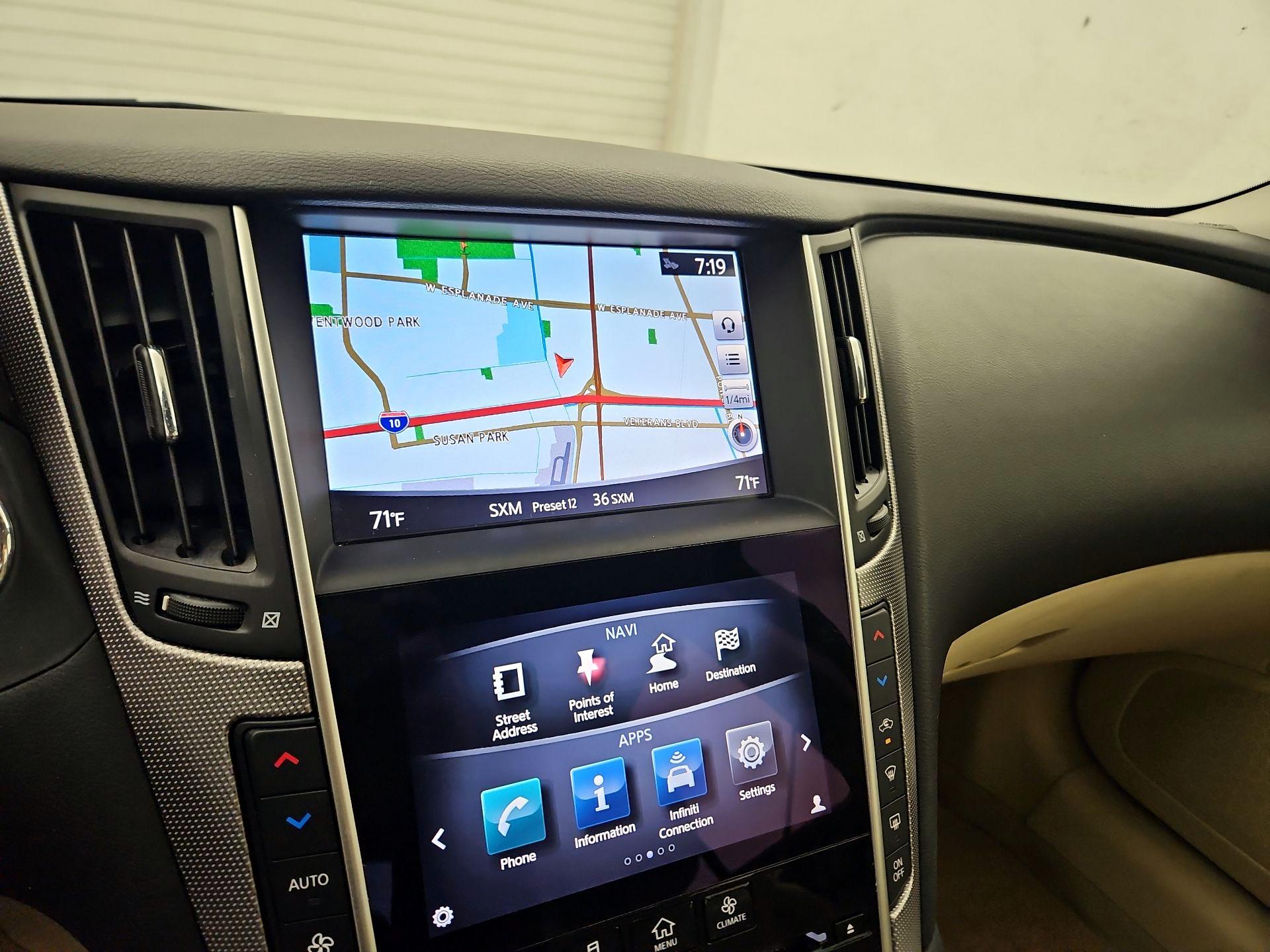 Thumbnail: 2015 INFINITI Q50 - 13